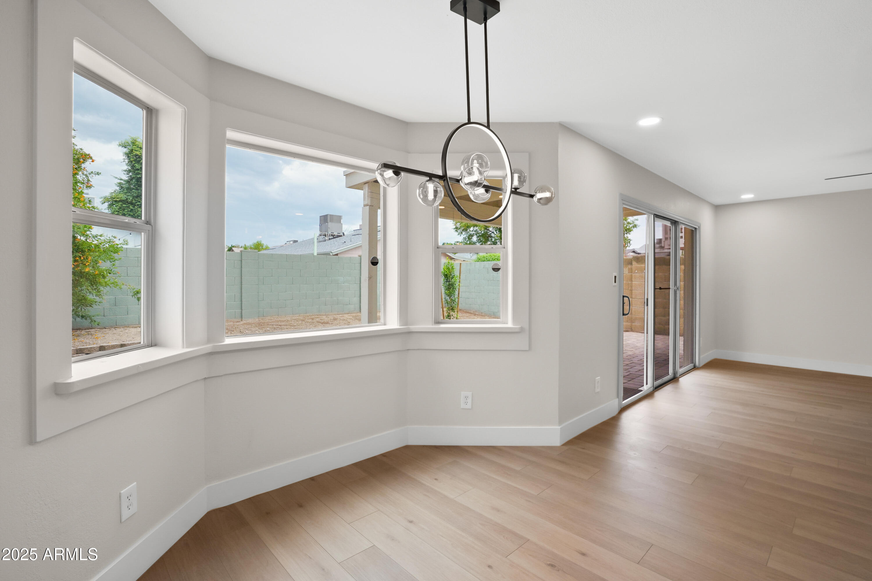 4018 W AVENIDA DEL SOL