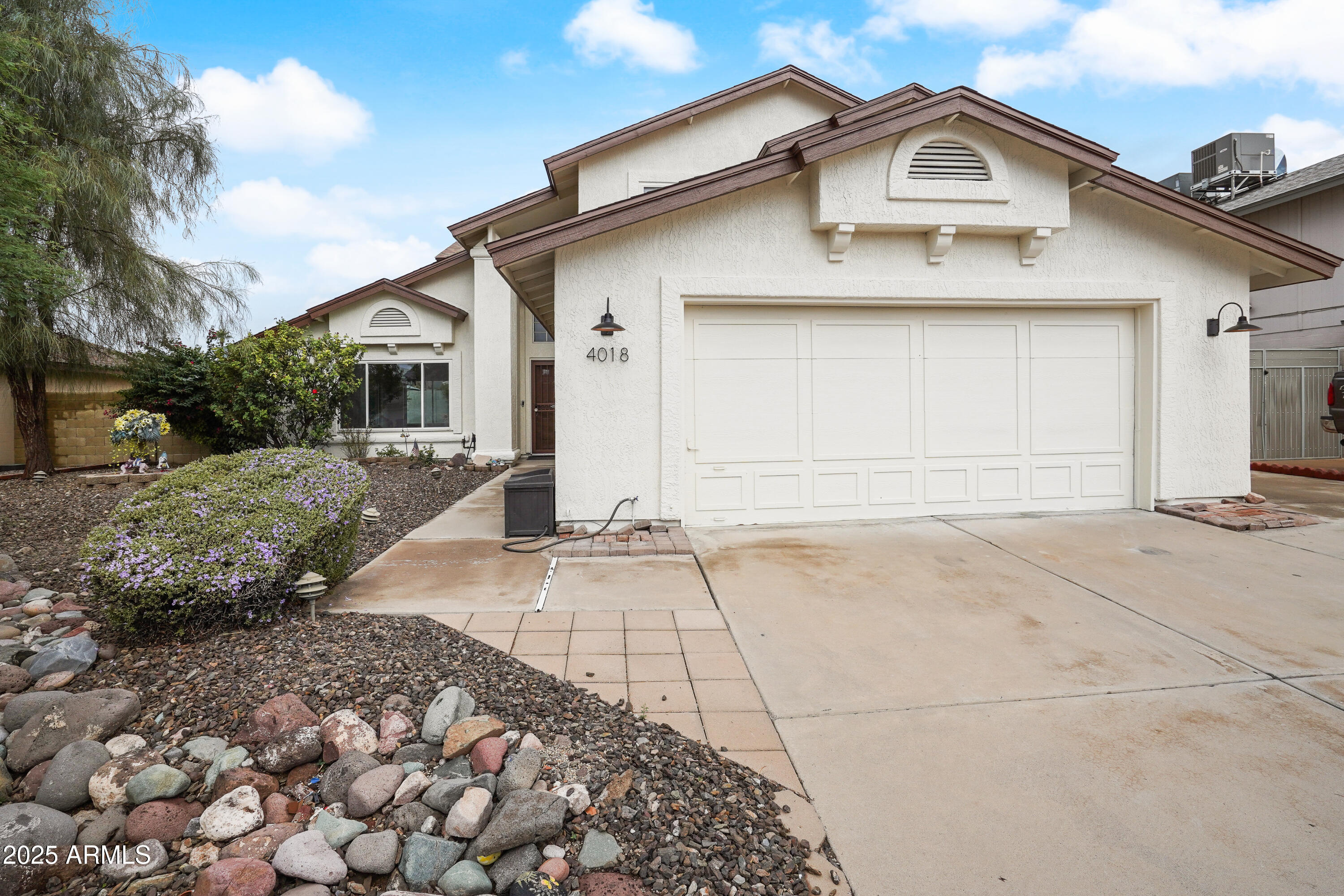 4018 W AVENIDA DEL SOL