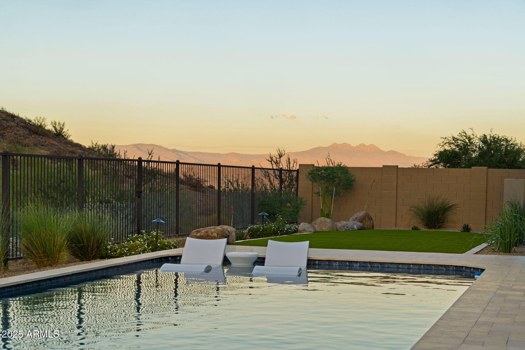 13302 E RANCH GATE Road, Scottsdale