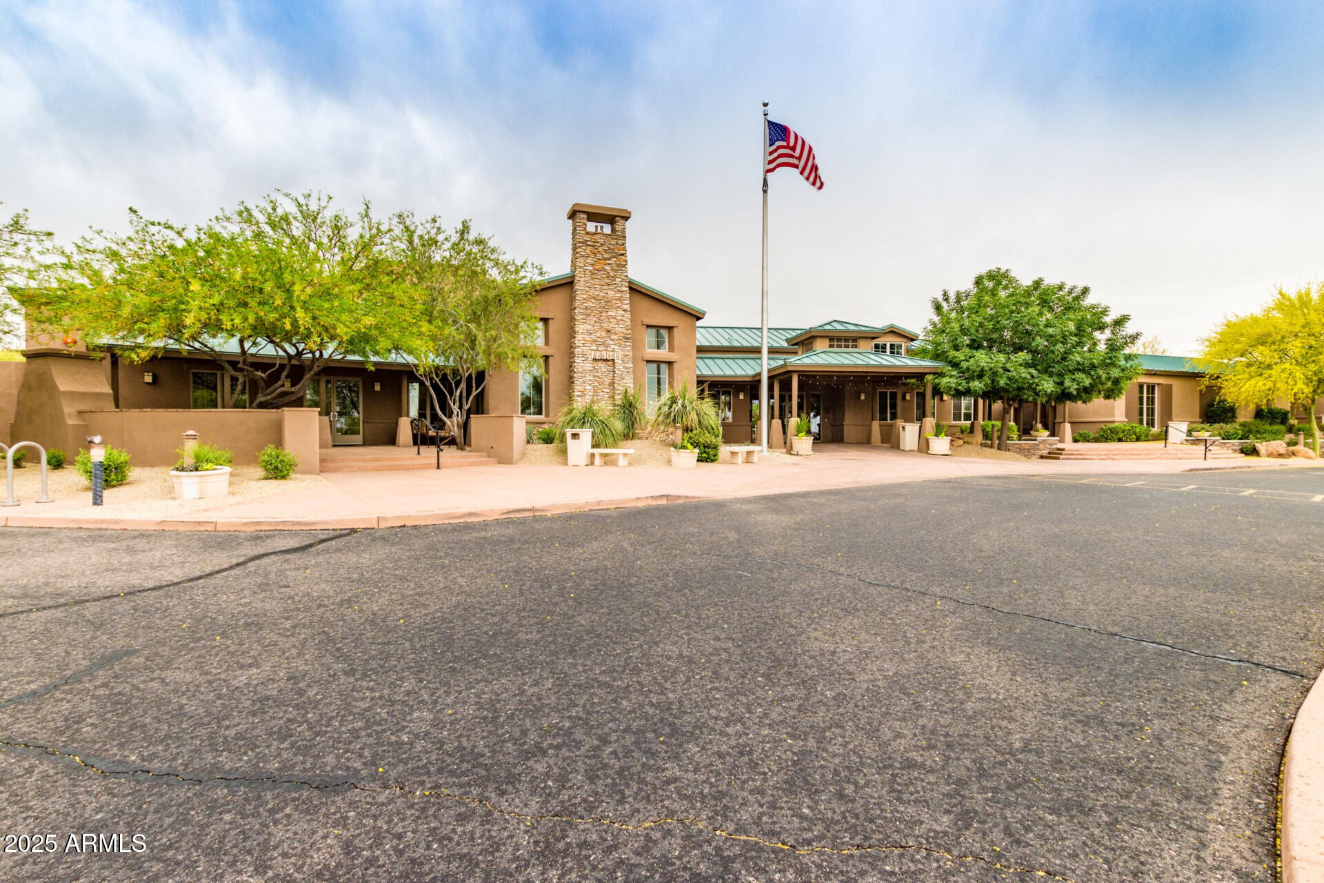 31538 N LARKSPUR Drive