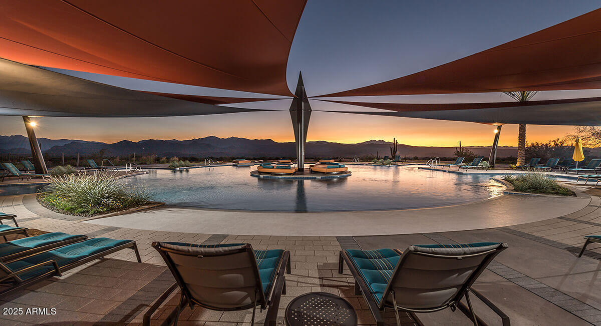 29348 N CLEAR RIDGE Road