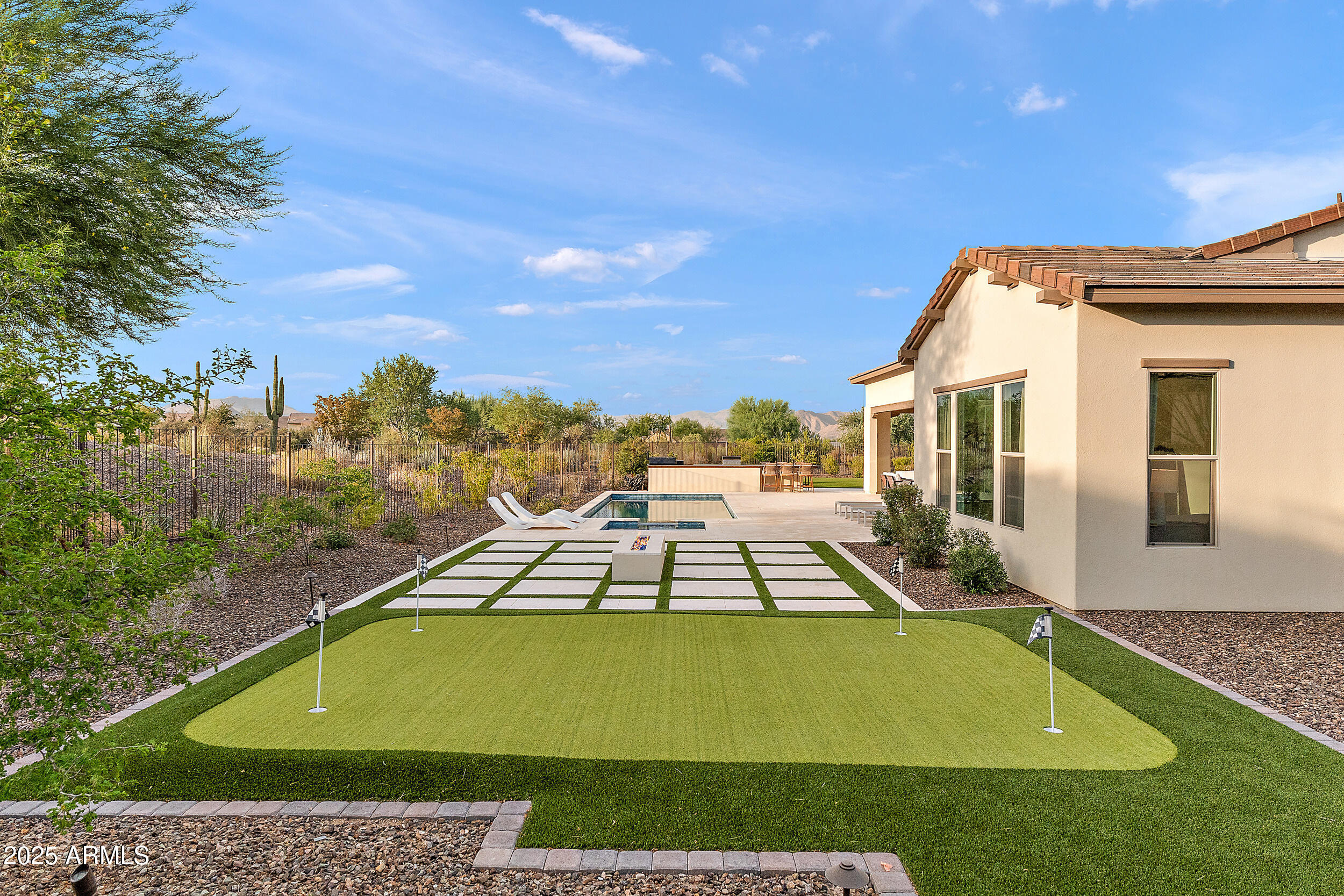 29348 N CLEAR RIDGE Road