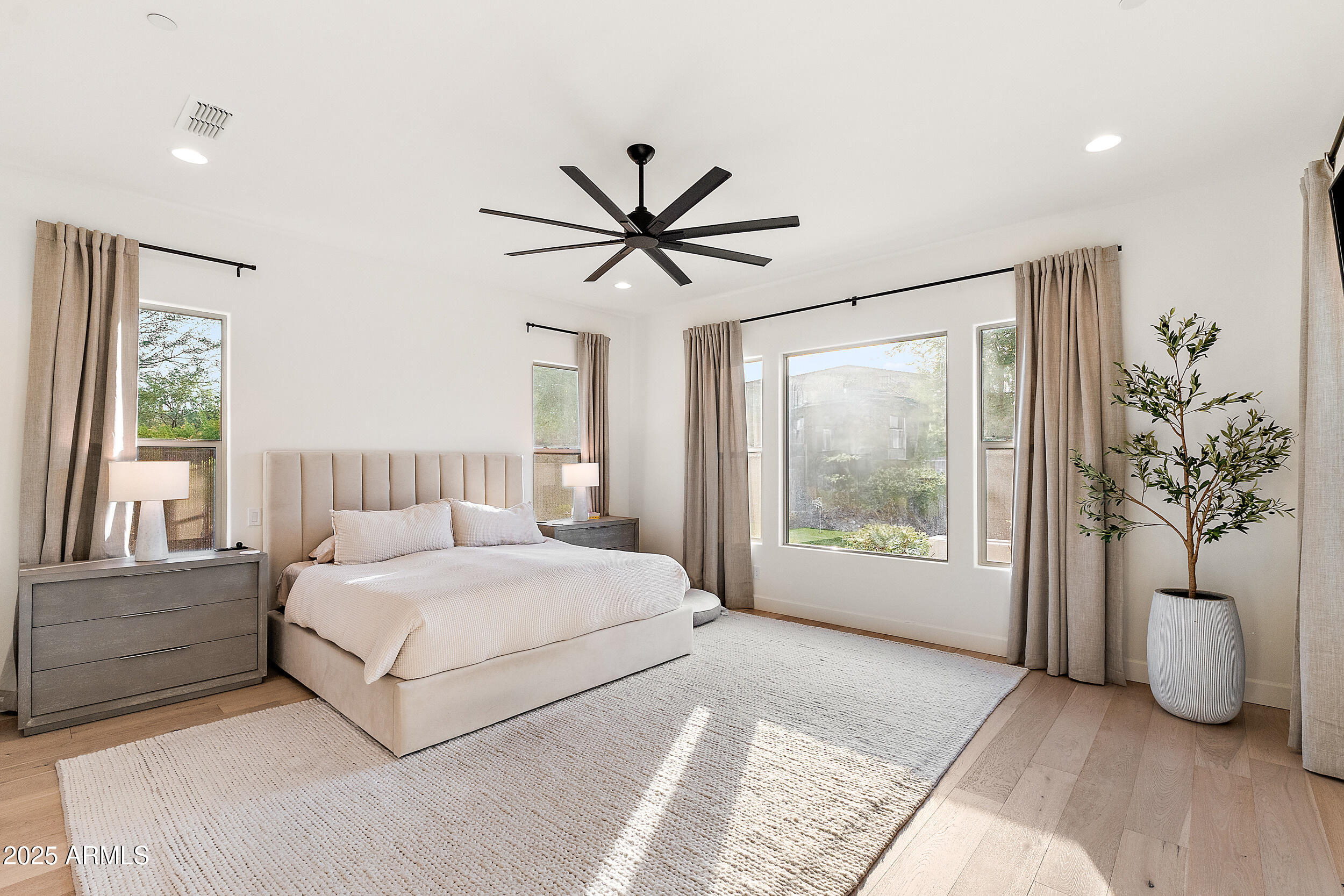 29348 N CLEAR RIDGE Road