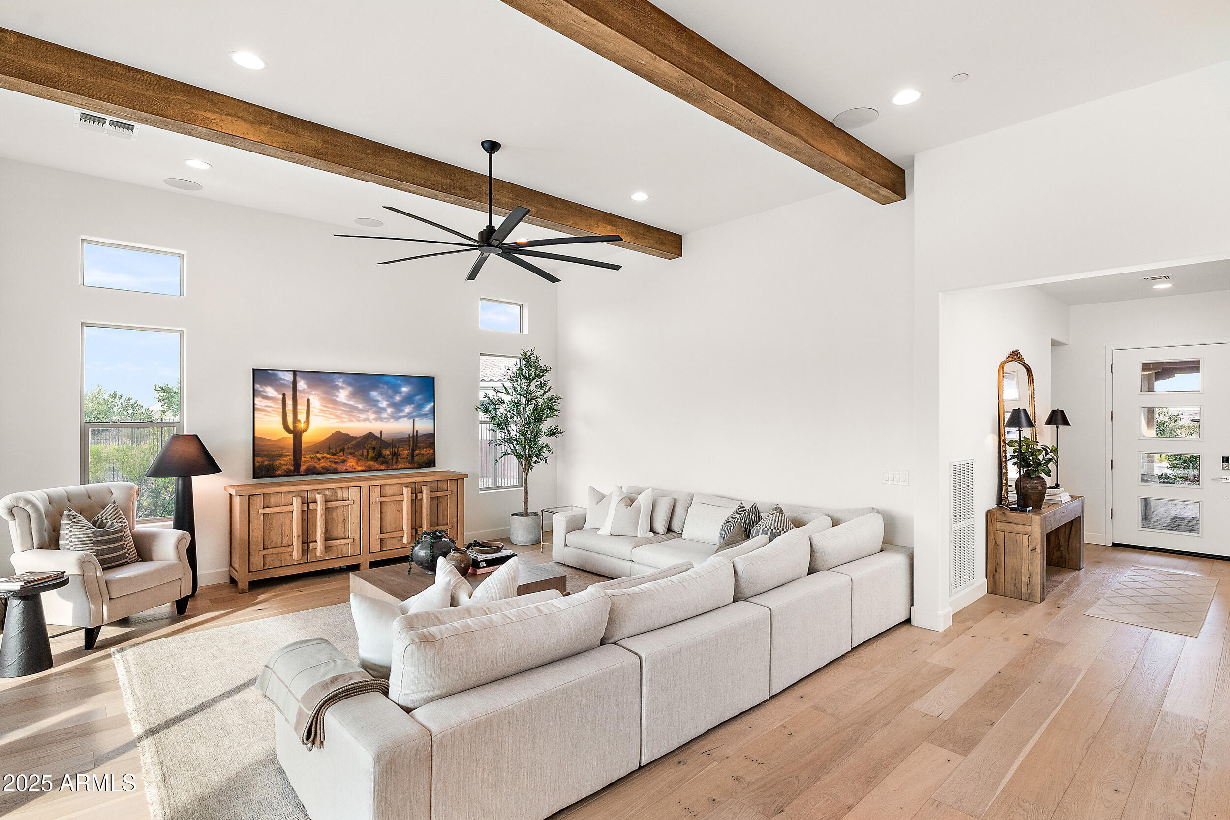 29348 N CLEAR RIDGE Road