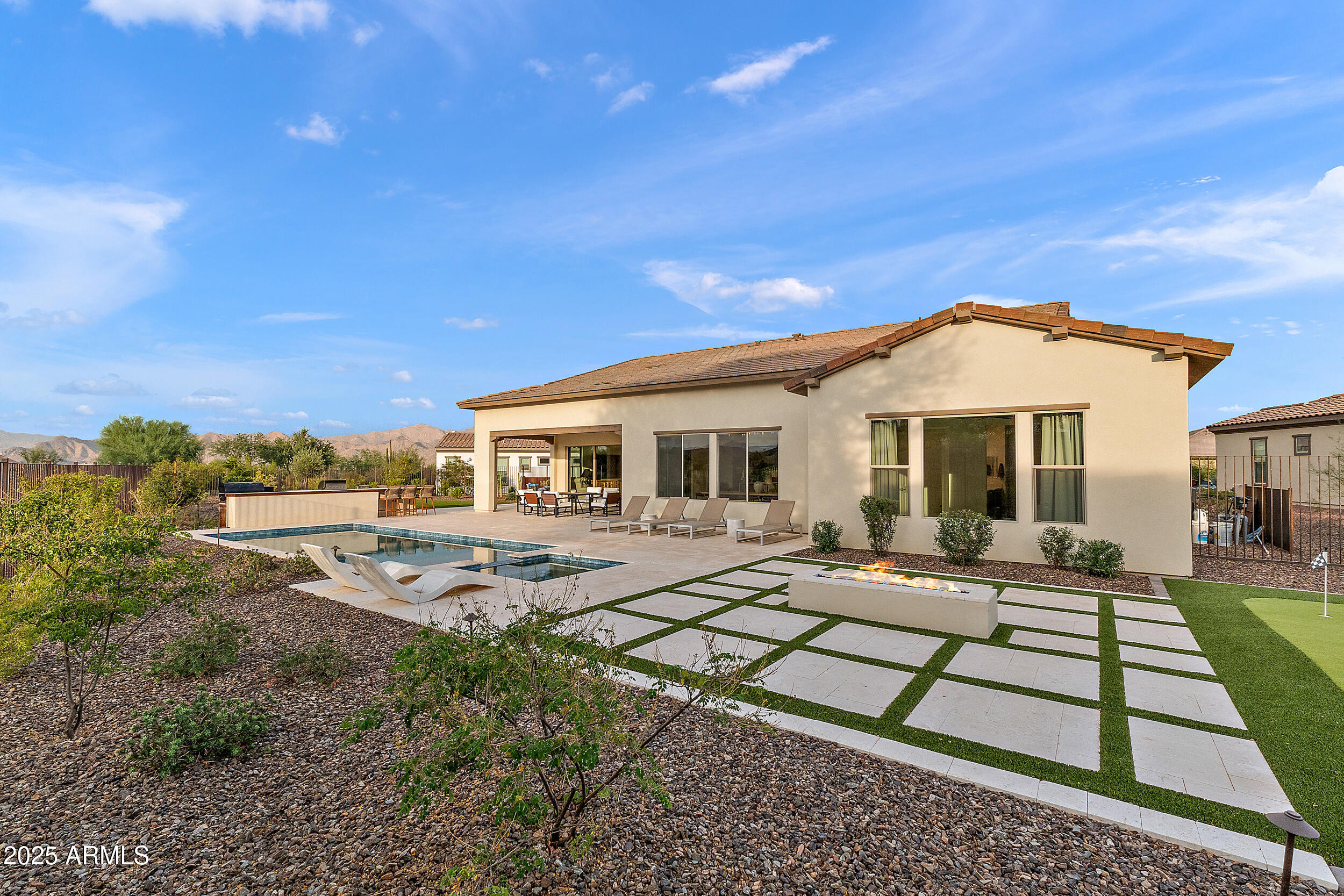 29348 N CLEAR RIDGE Road