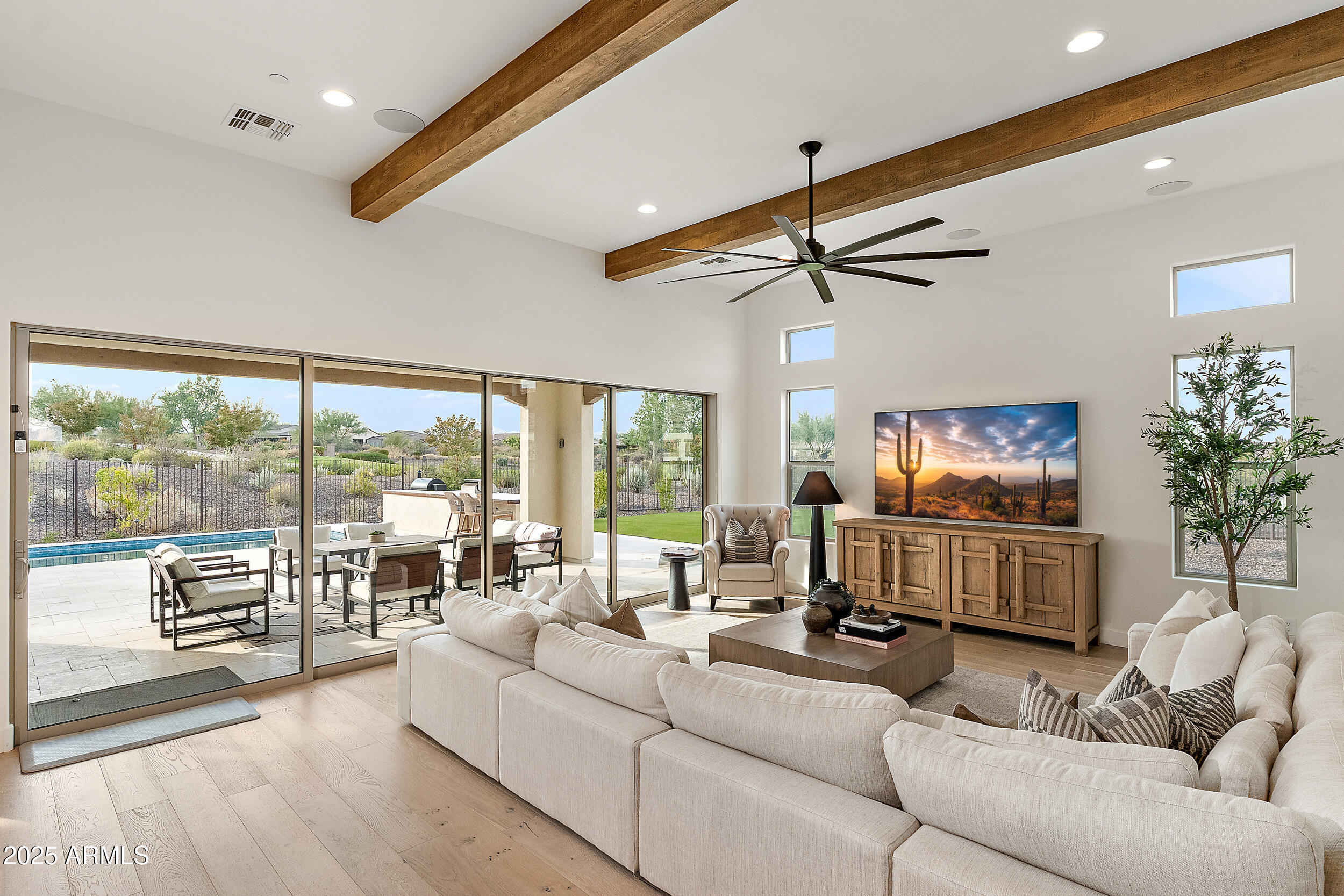 29348 N CLEAR RIDGE Road