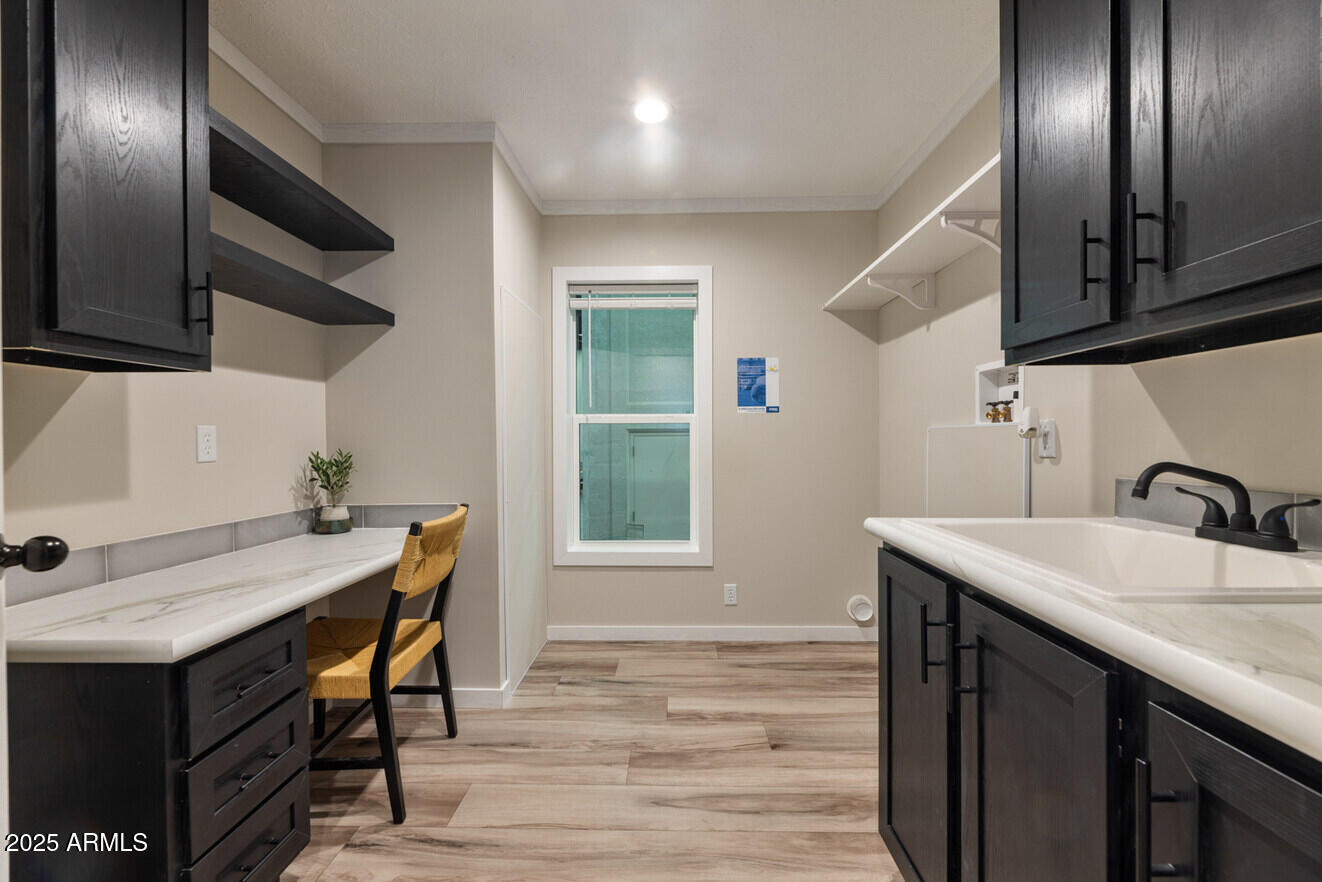 2604 E 9th Sundown Lane