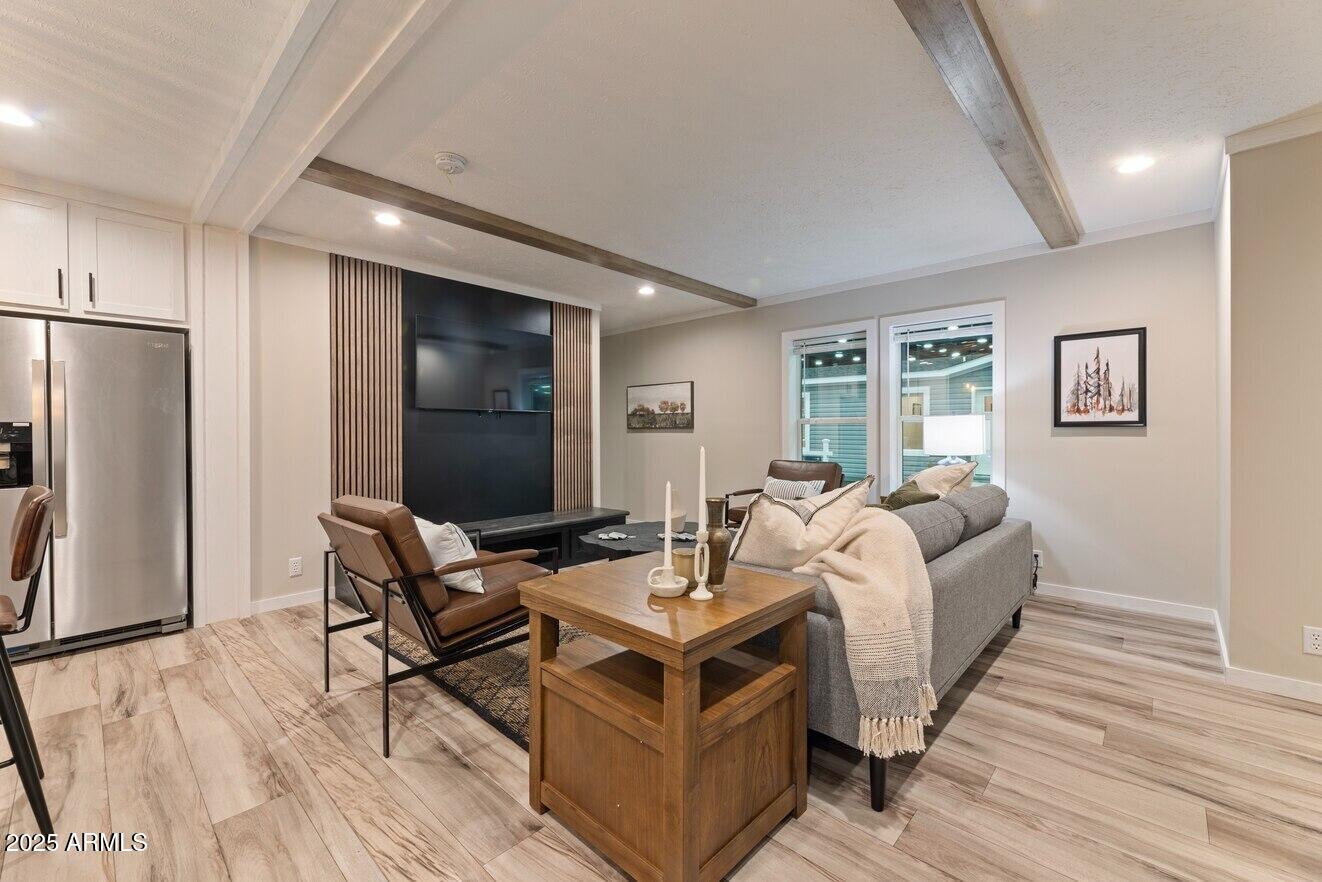 2604 E 9th Sundown Lane