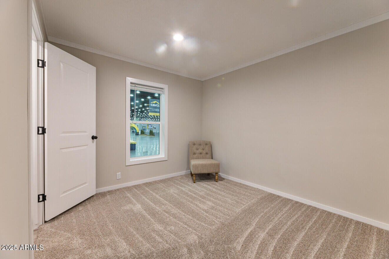 2604 E 9th Sundown Lane