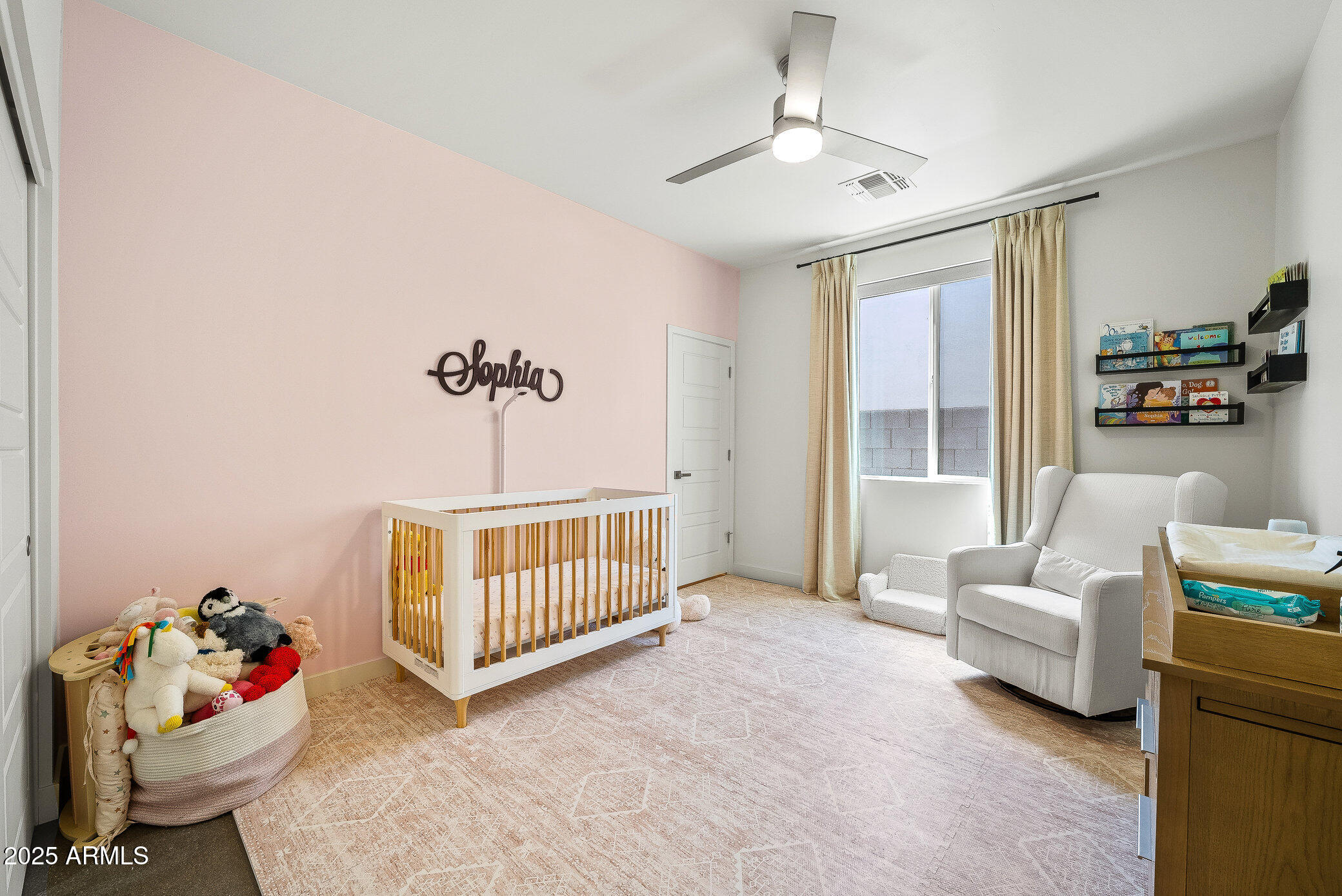 2914 E BLANCHE Drive