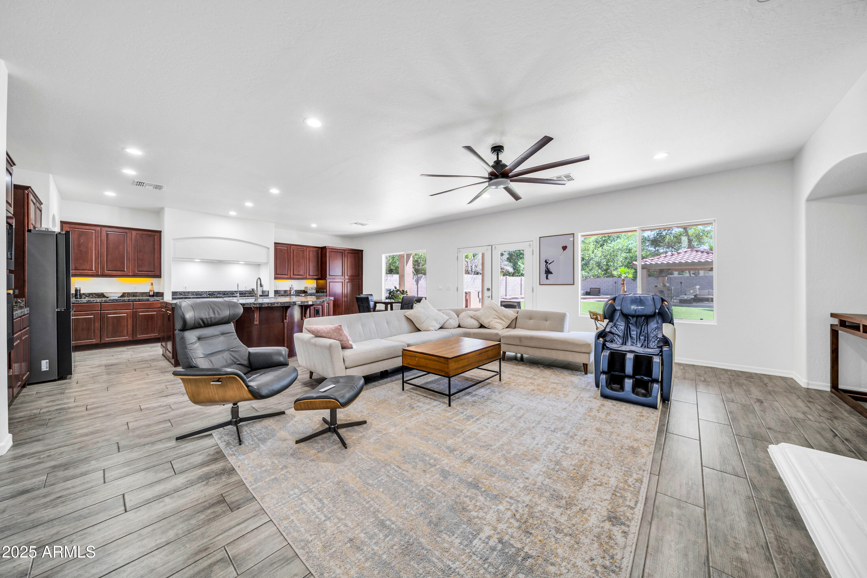 7149 W AVENIDA DEL SOL