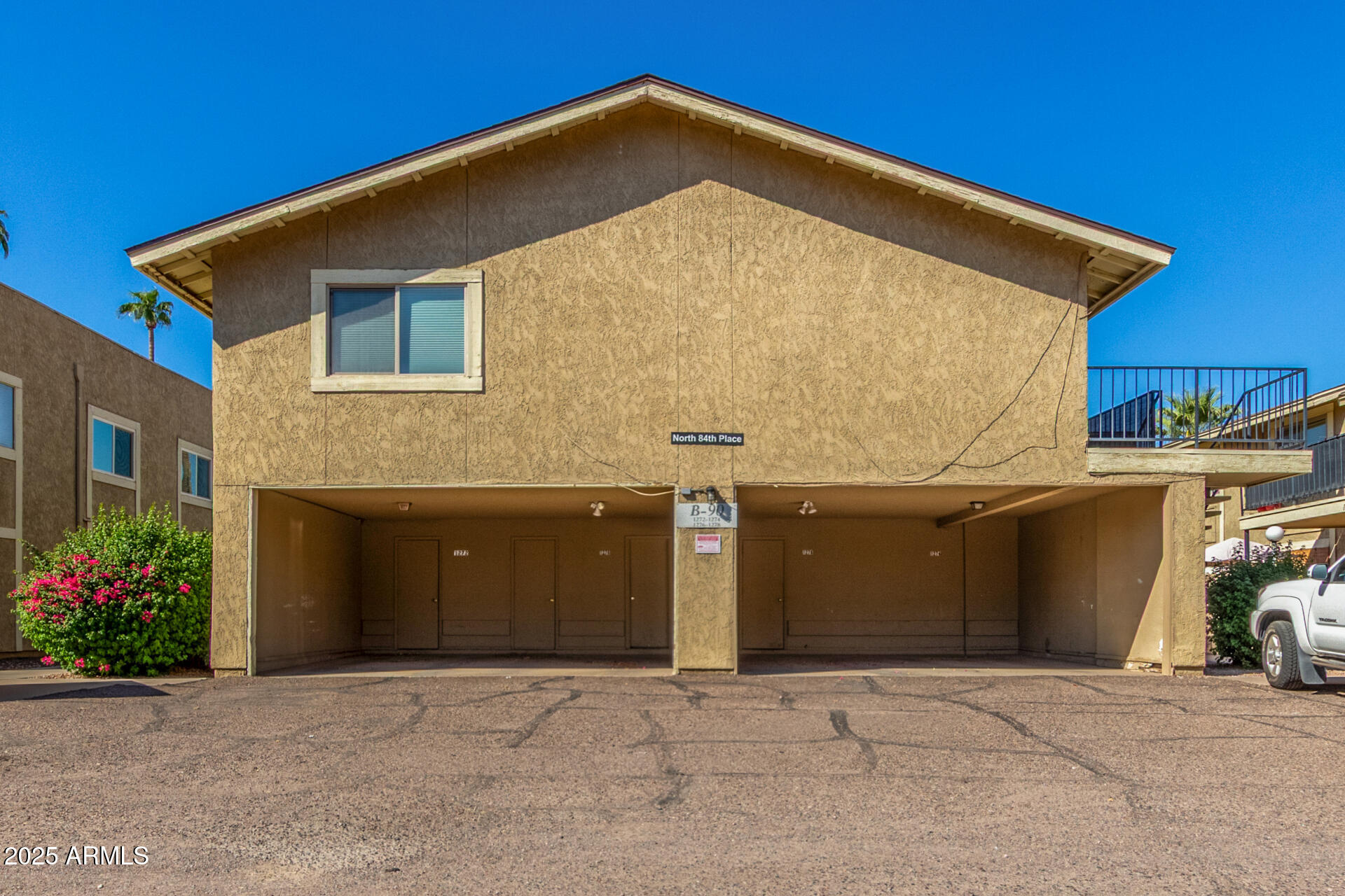 1276 N 84TH Place