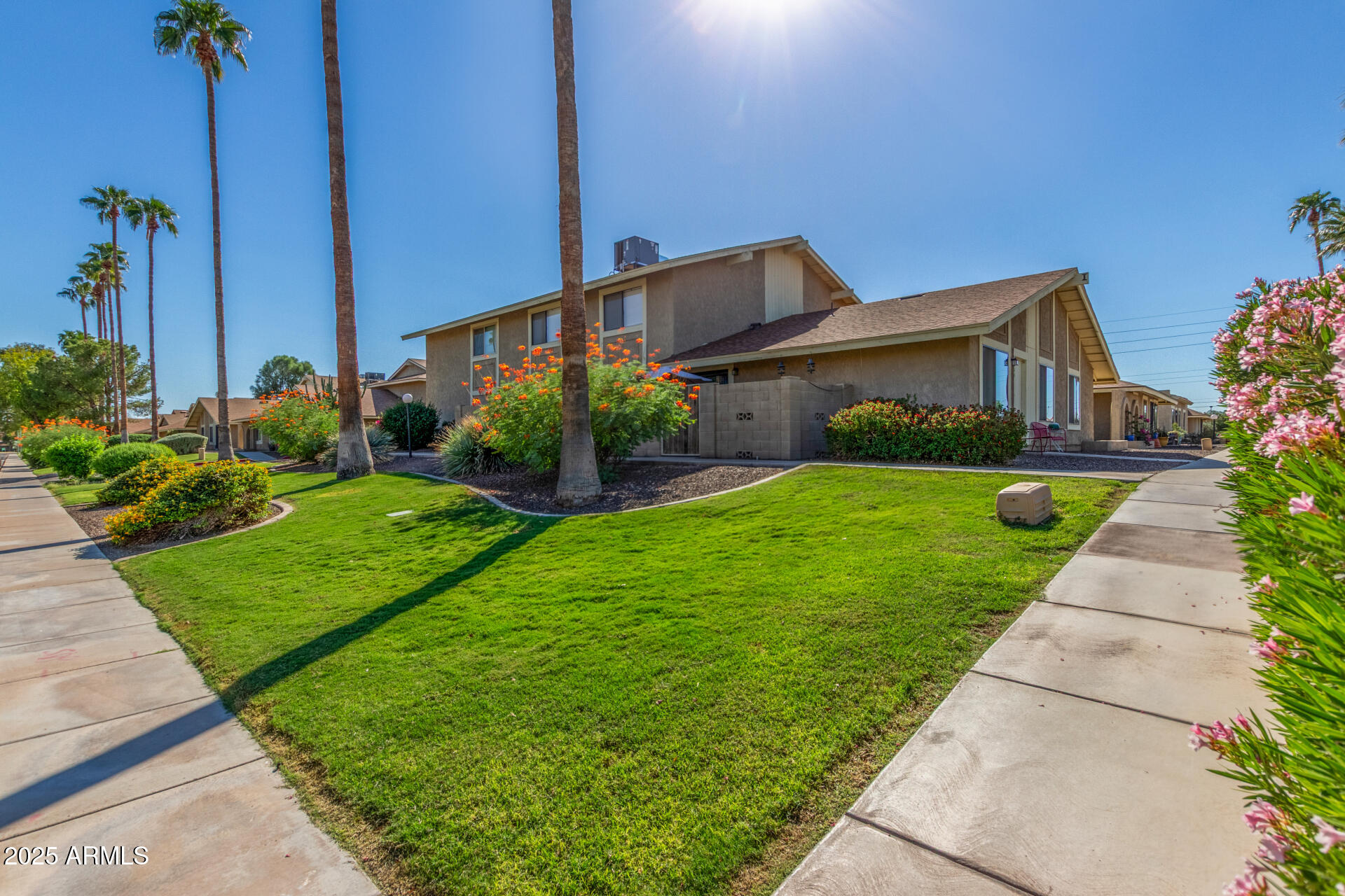 1276 N 84TH Place