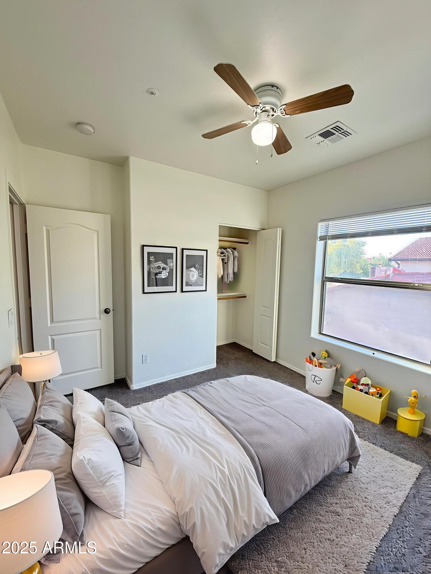 15818 N 25TH Street, 104