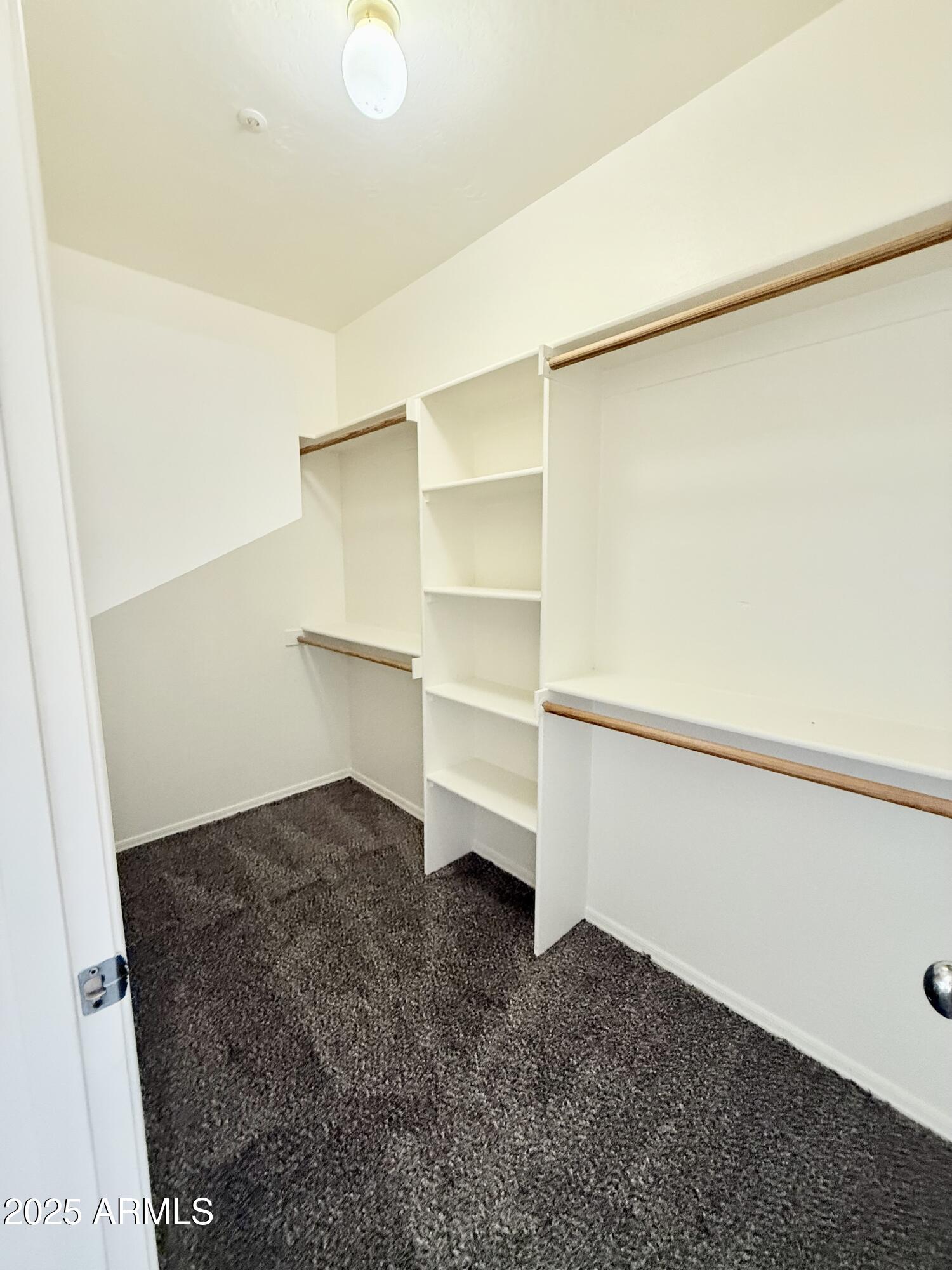 15818 N 25TH Street, 104