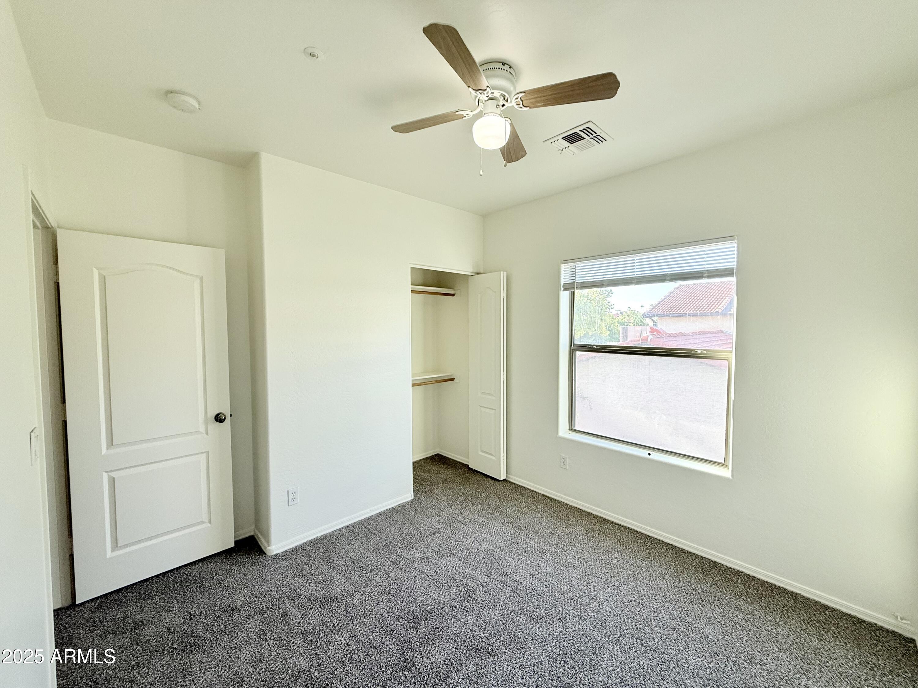 15818 N 25TH Street, 104