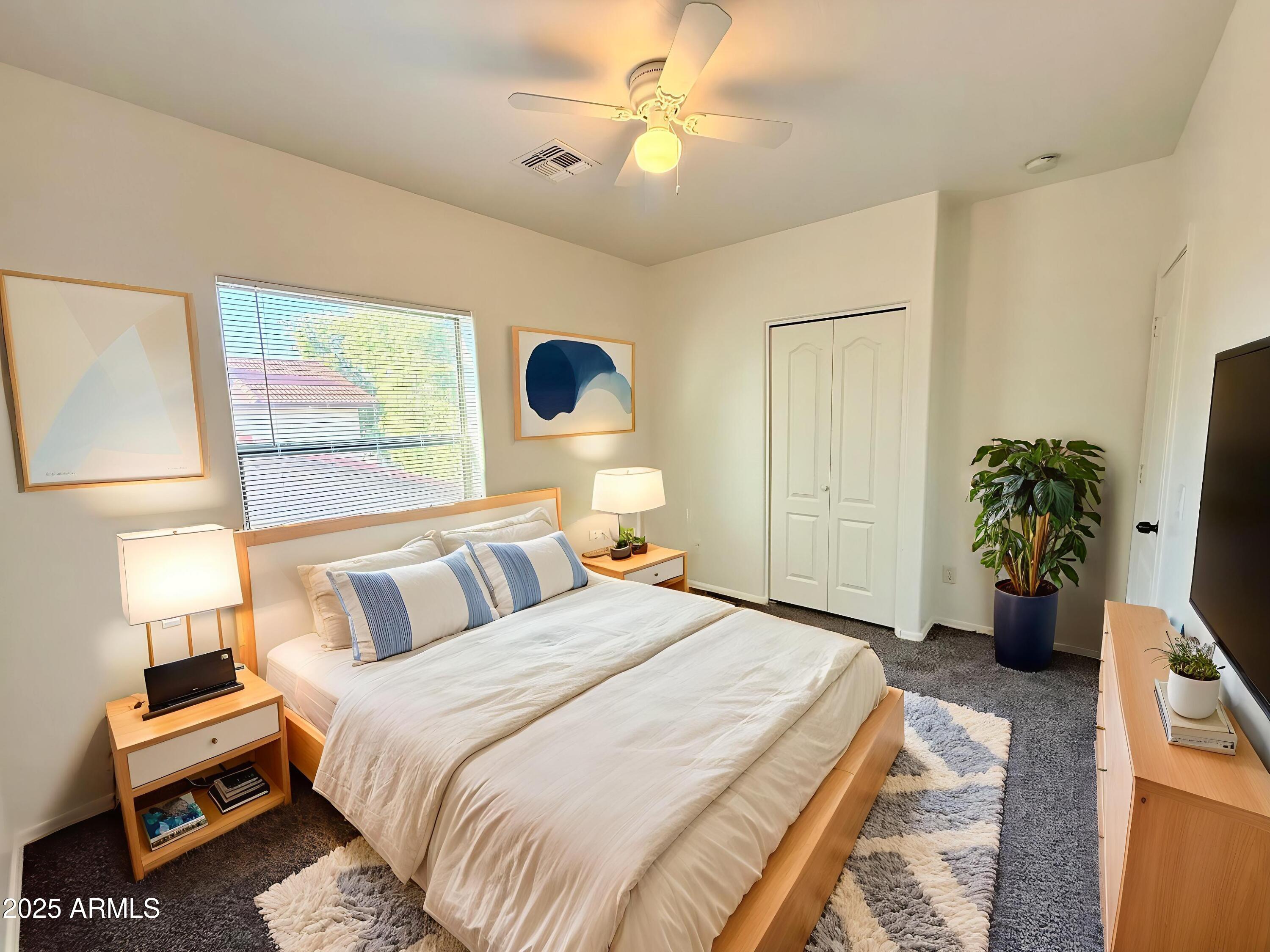 15818 N 25TH Street, 104