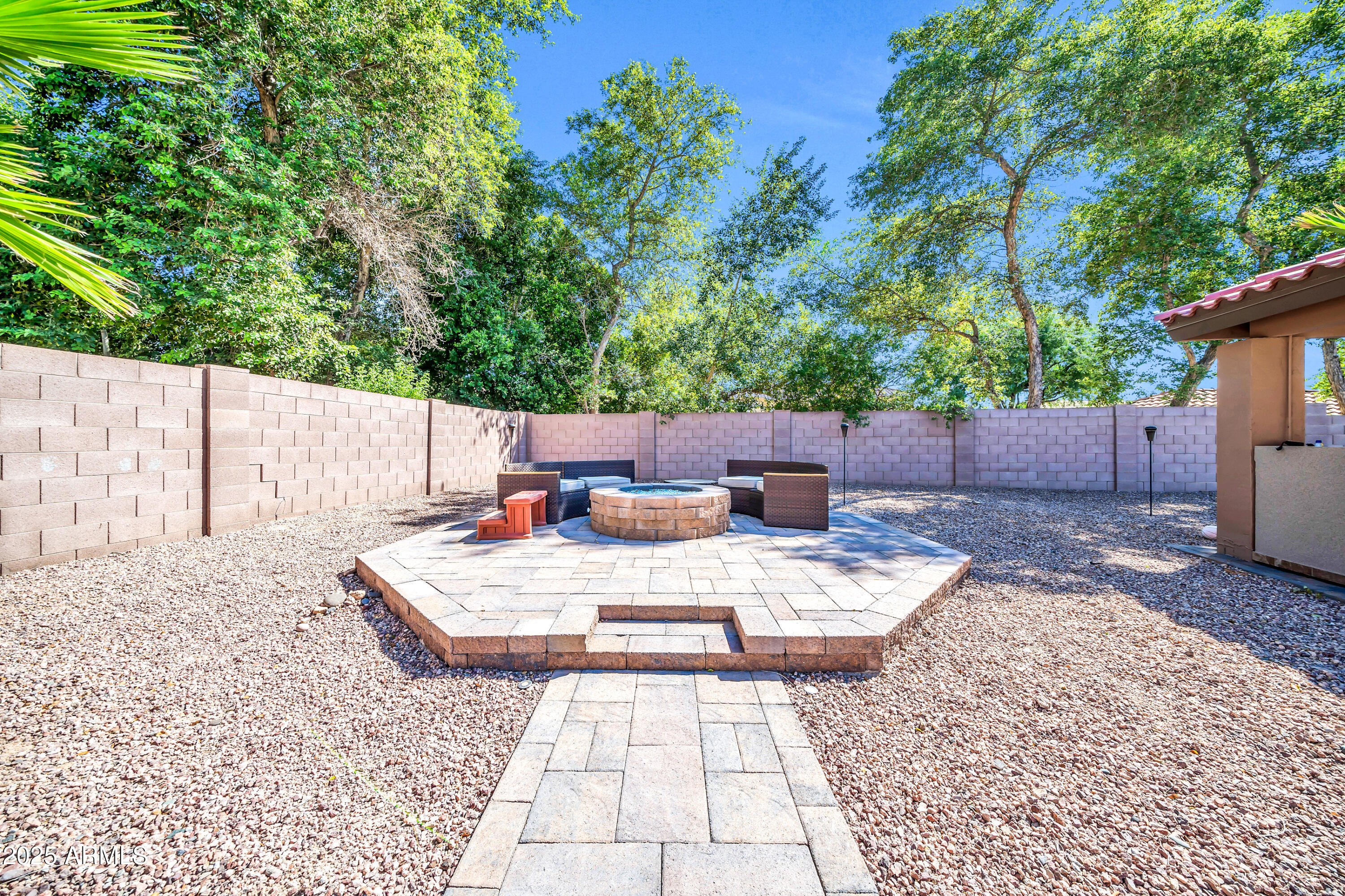 7149 W AVENIDA DEL SOL