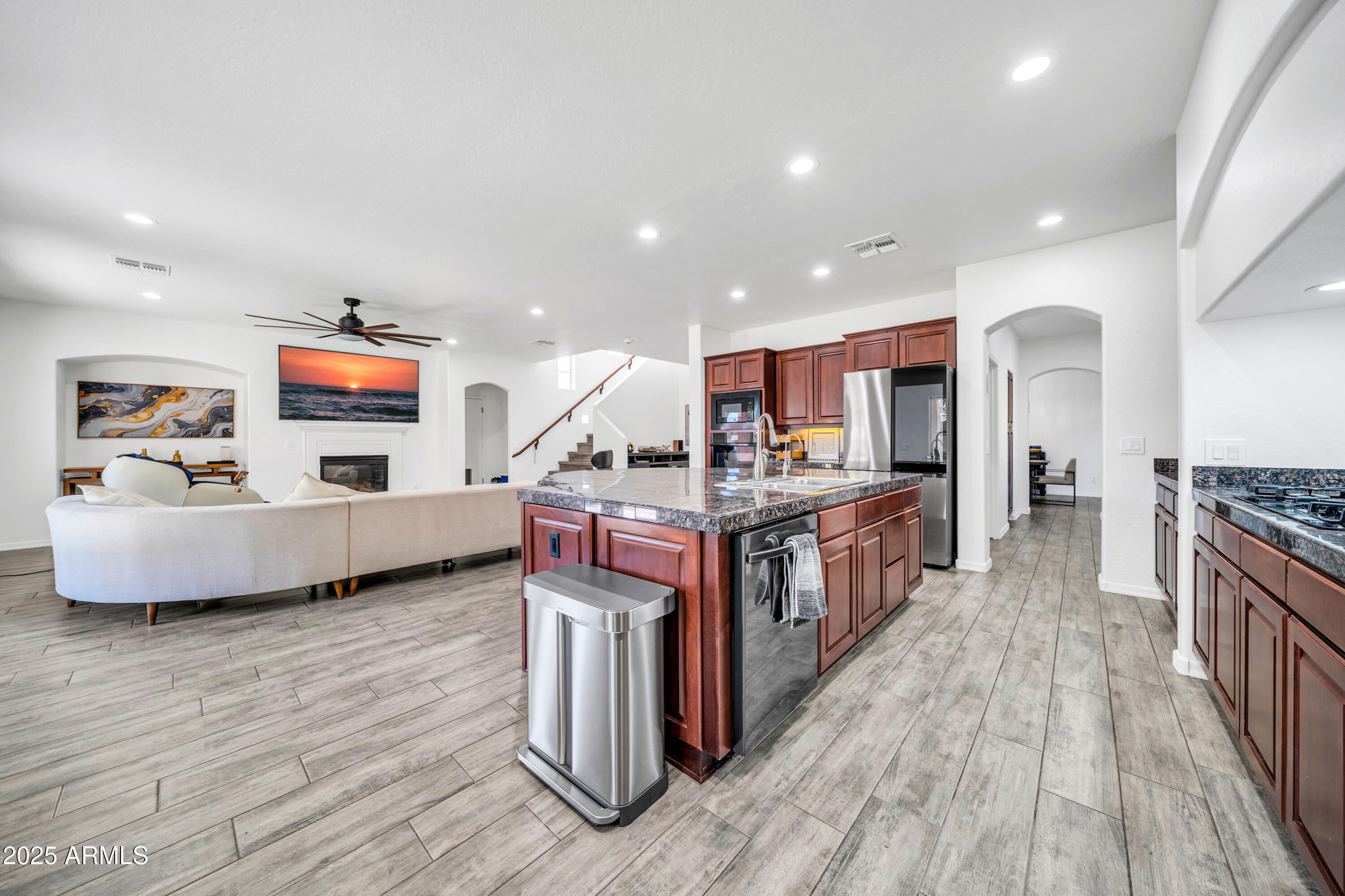 7149 W AVENIDA DEL SOL