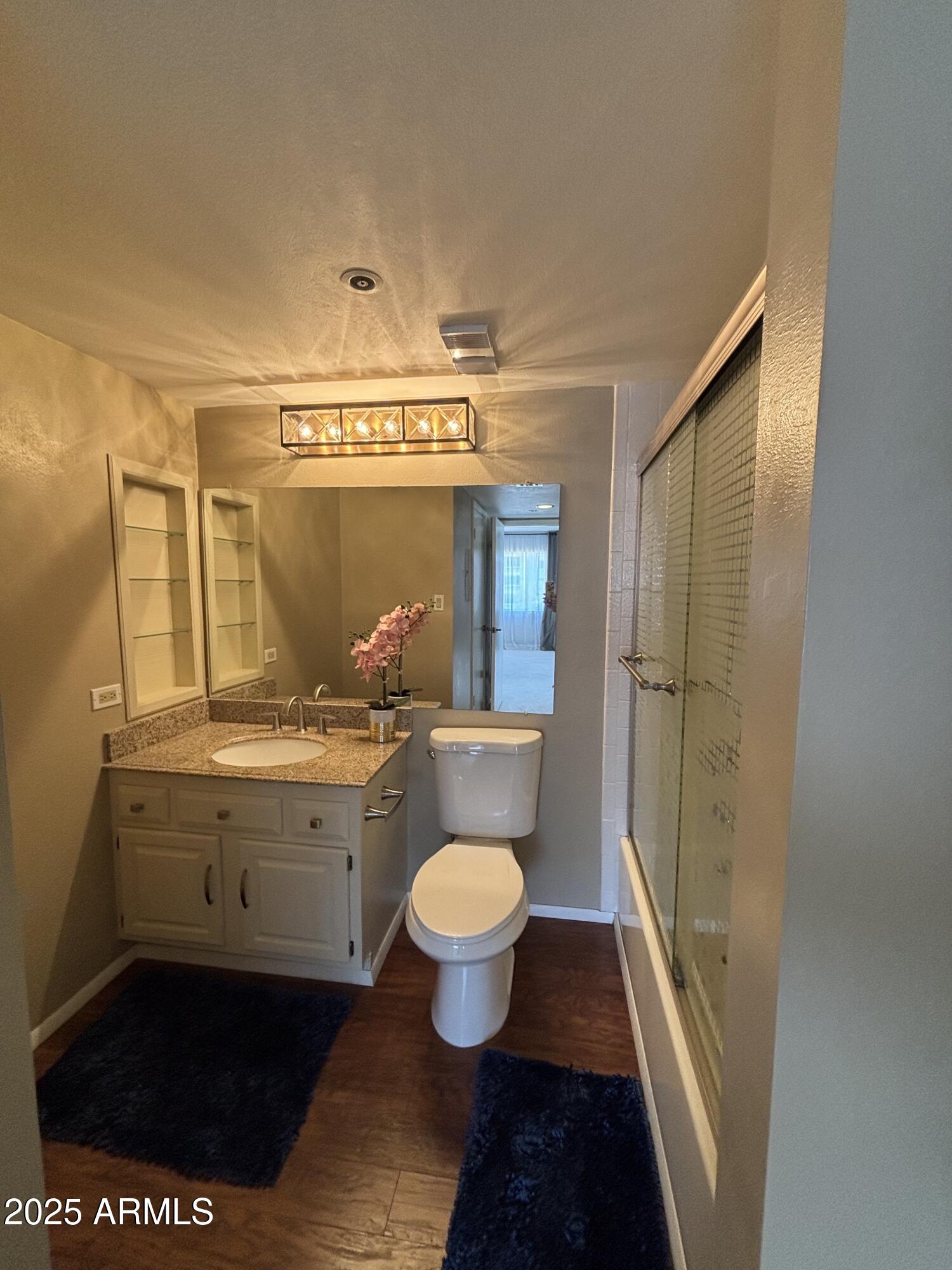 7840 E CAMELBACK Road E, 303