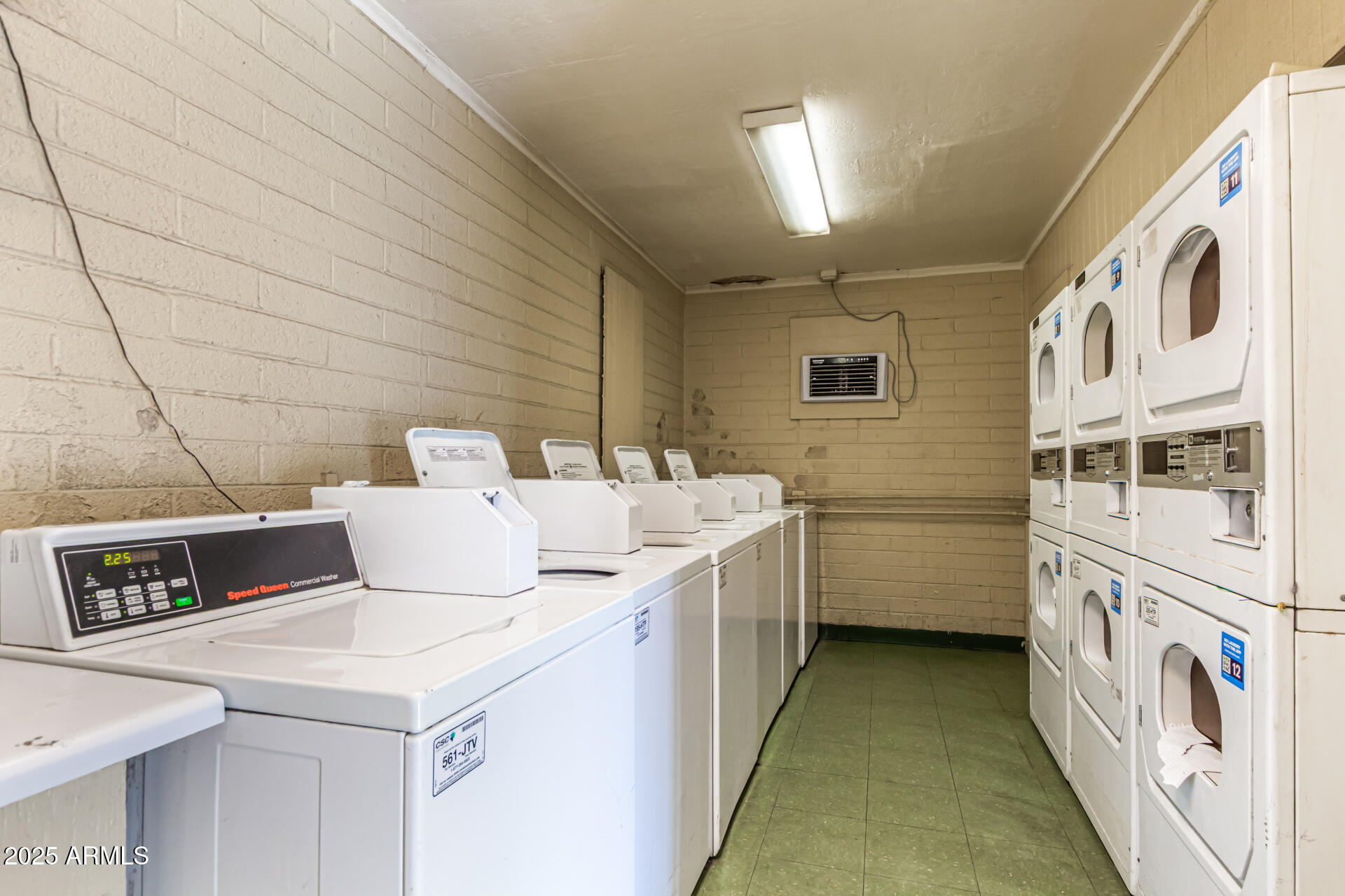 2633 W OCOTILLO Road, 3