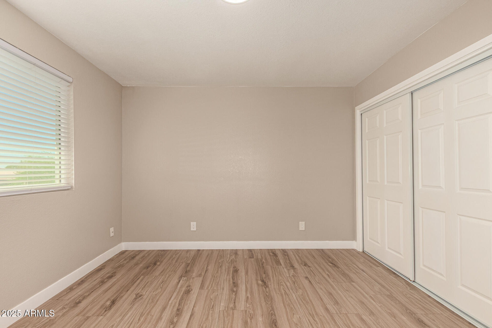 2633 W OCOTILLO Road, 3