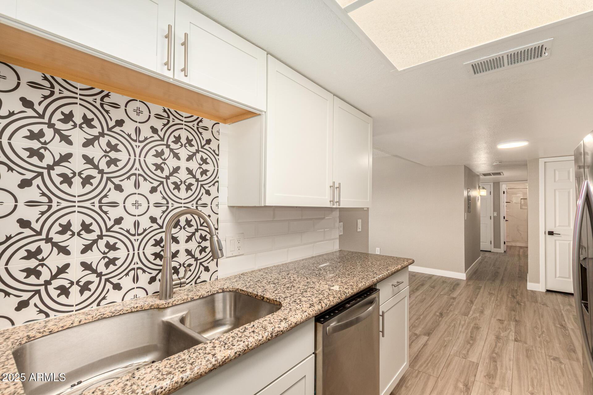 2633 W OCOTILLO Road, 3