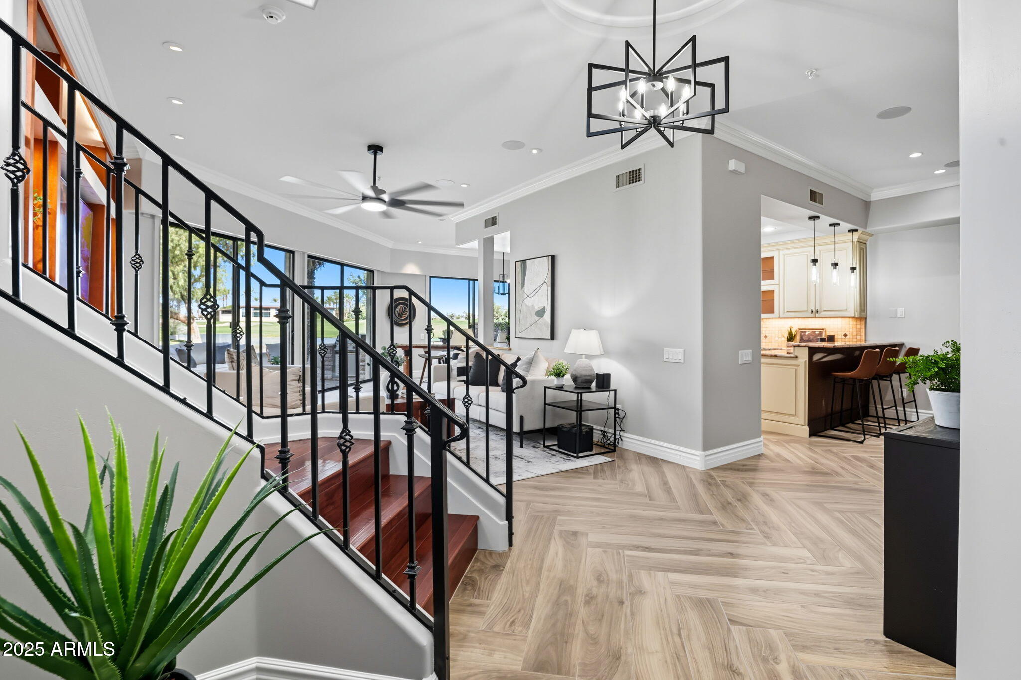8989 N GAINEY CENTER Drive, 114