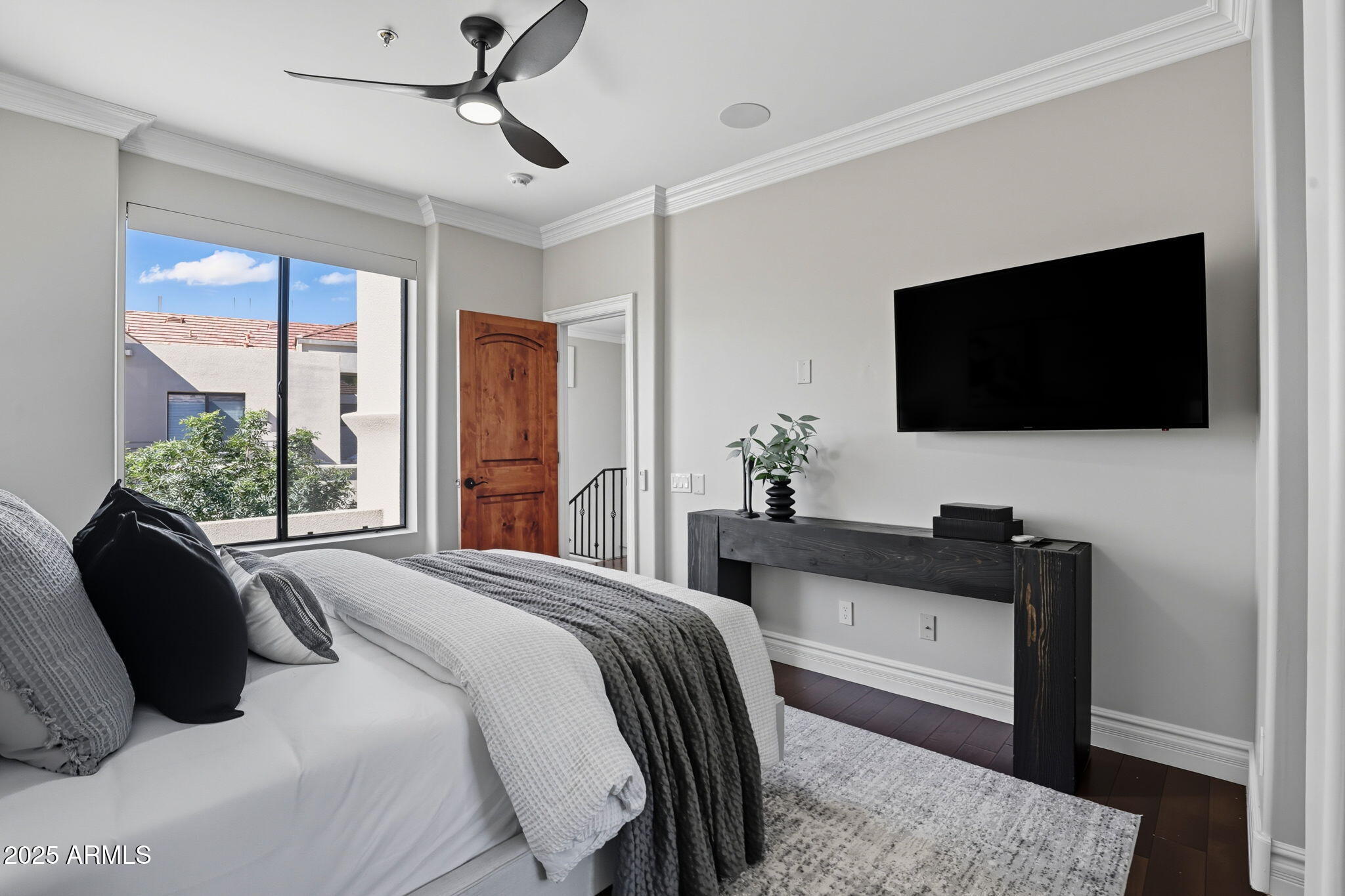 8989 N GAINEY CENTER Drive, 114