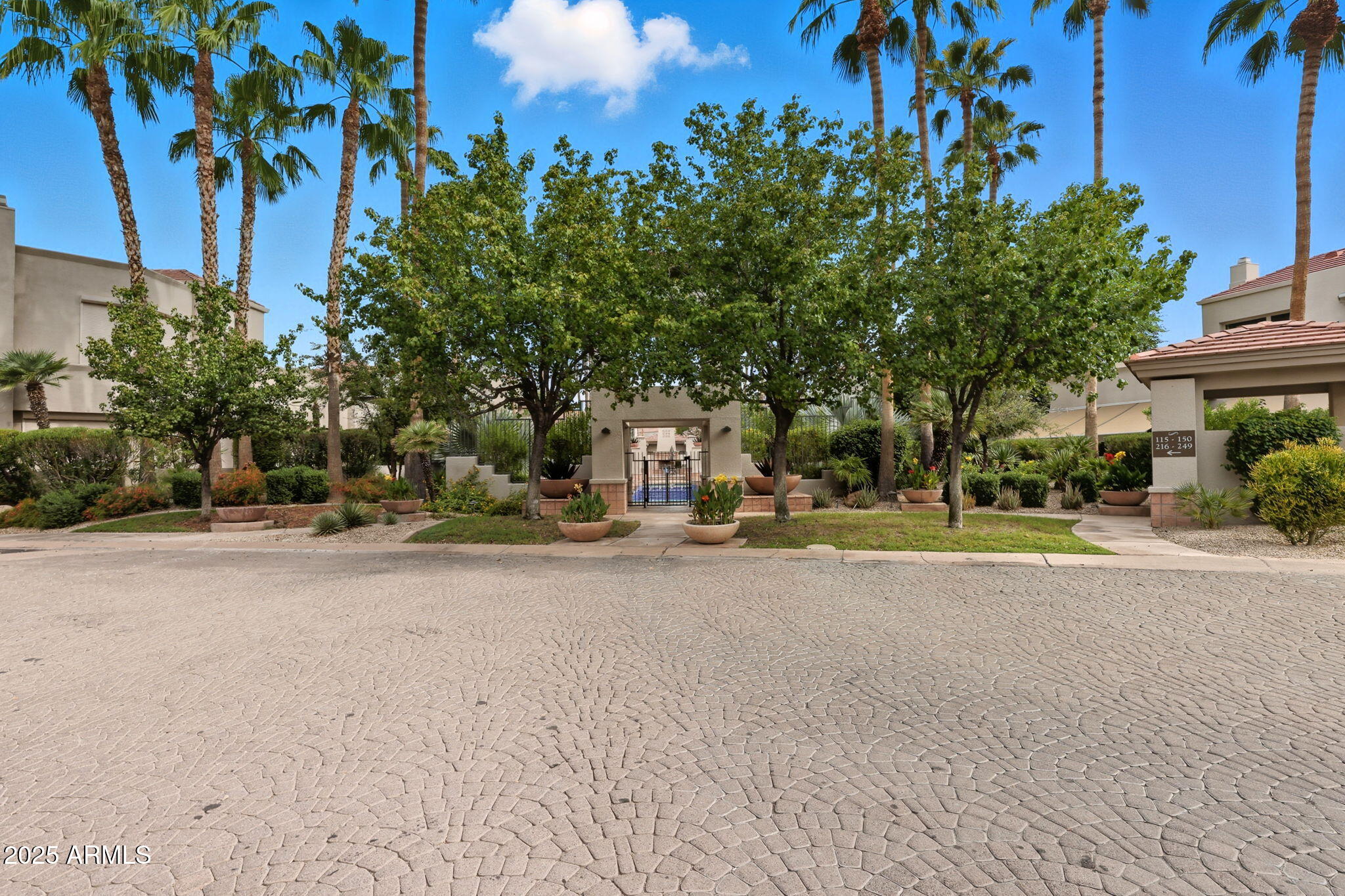 8989 N GAINEY CENTER Drive, 114