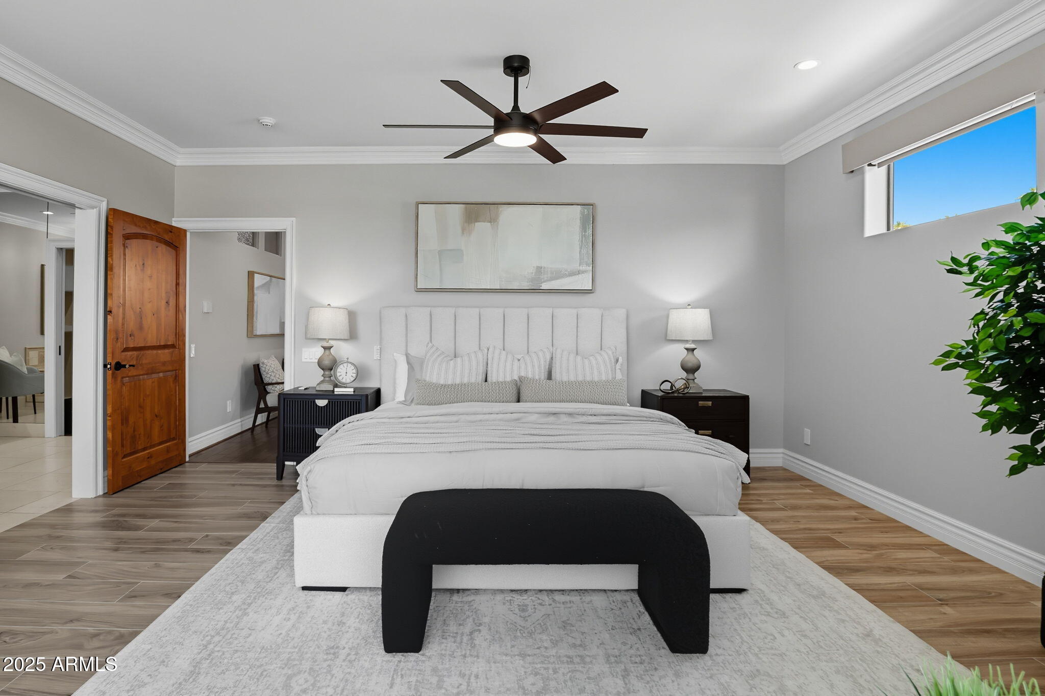 8989 N GAINEY CENTER Drive, 114