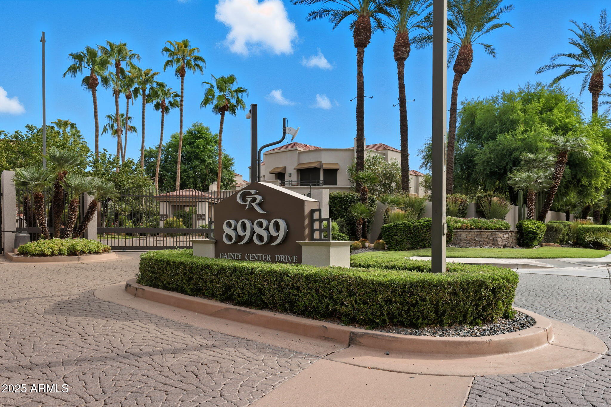 8989 N GAINEY CENTER Drive, 114