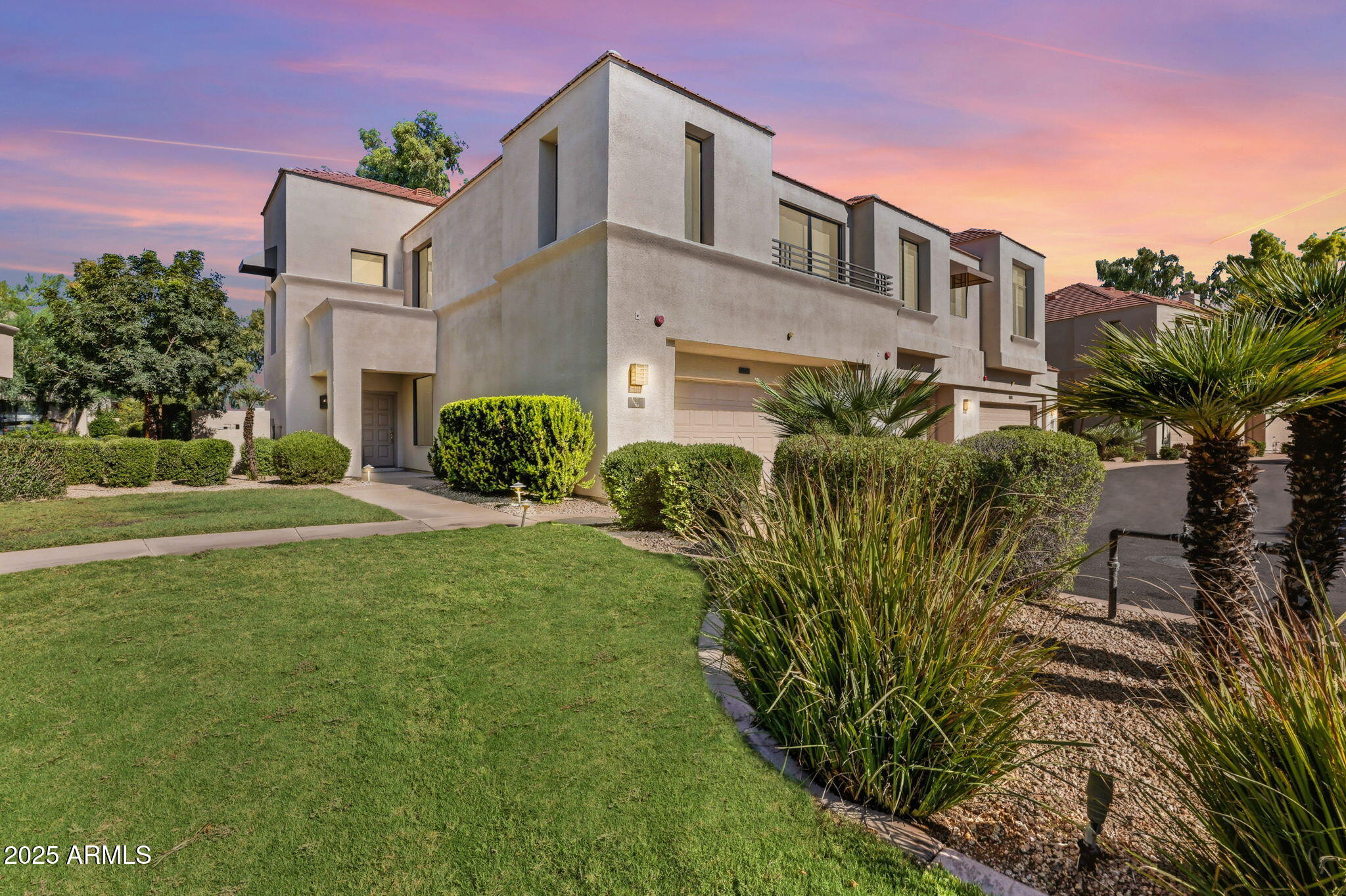 8989 N GAINEY CENTER Drive, 114