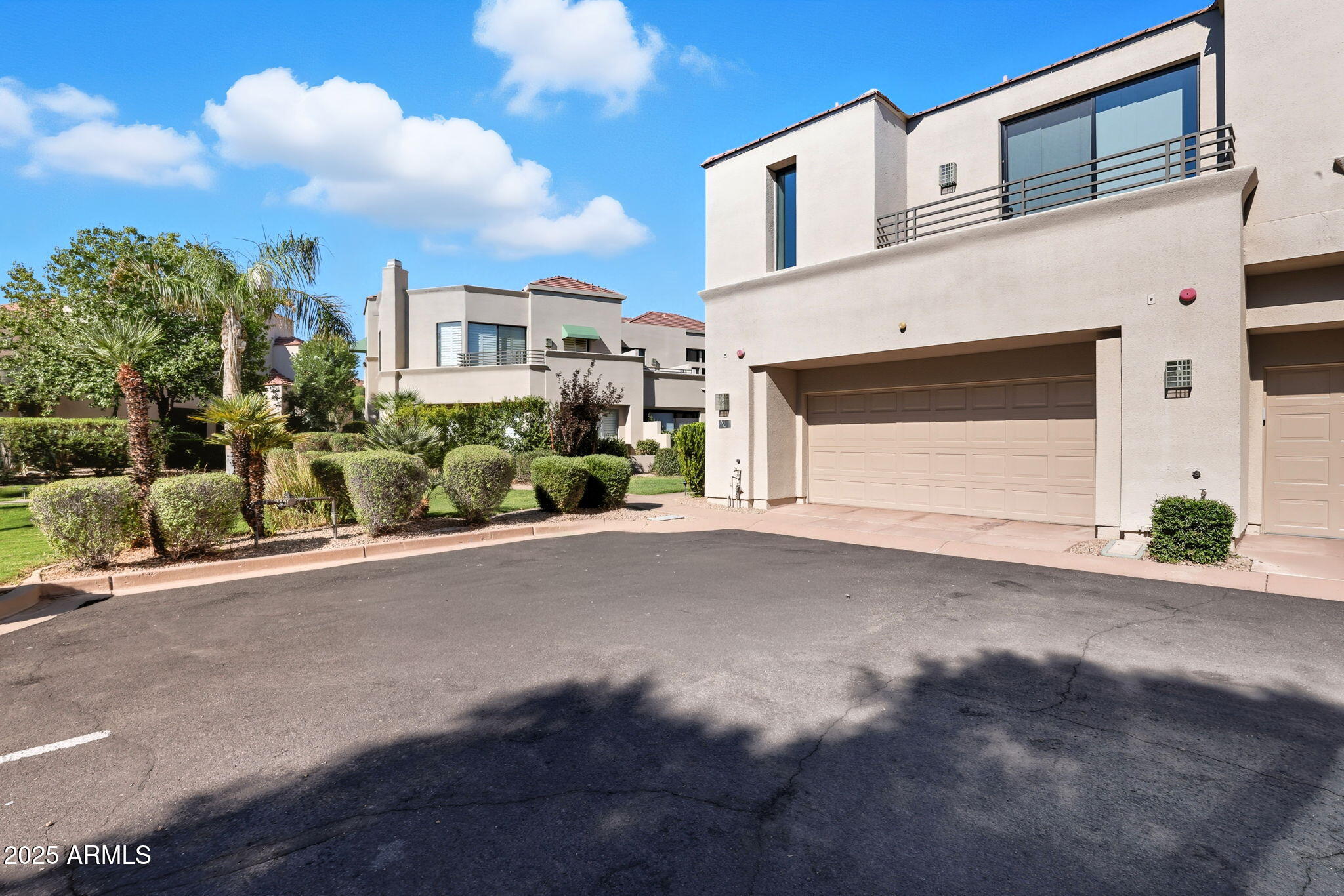 8989 N GAINEY CENTER Drive, 114