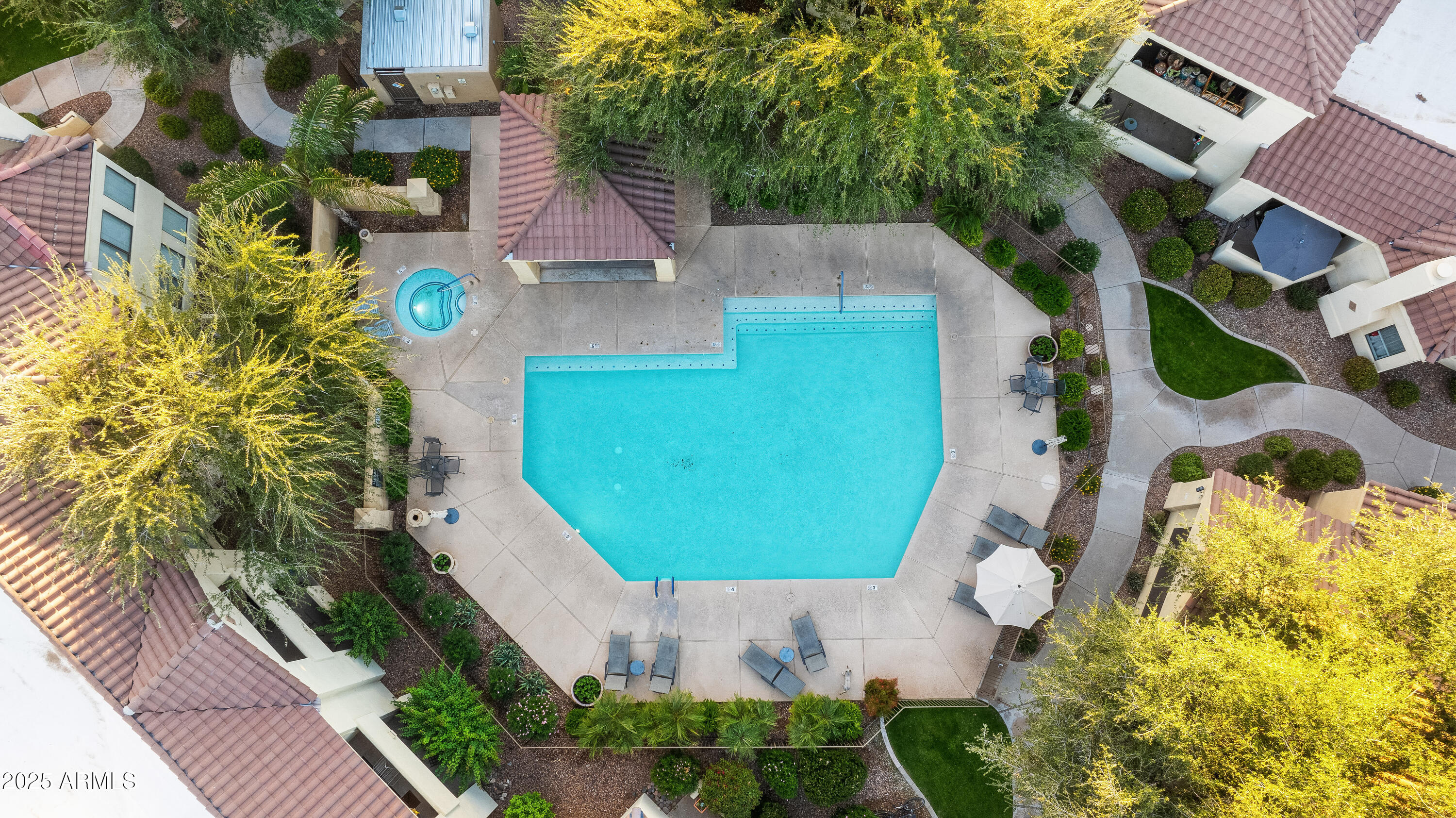 7575 E INDIAN BEND Road, 1120