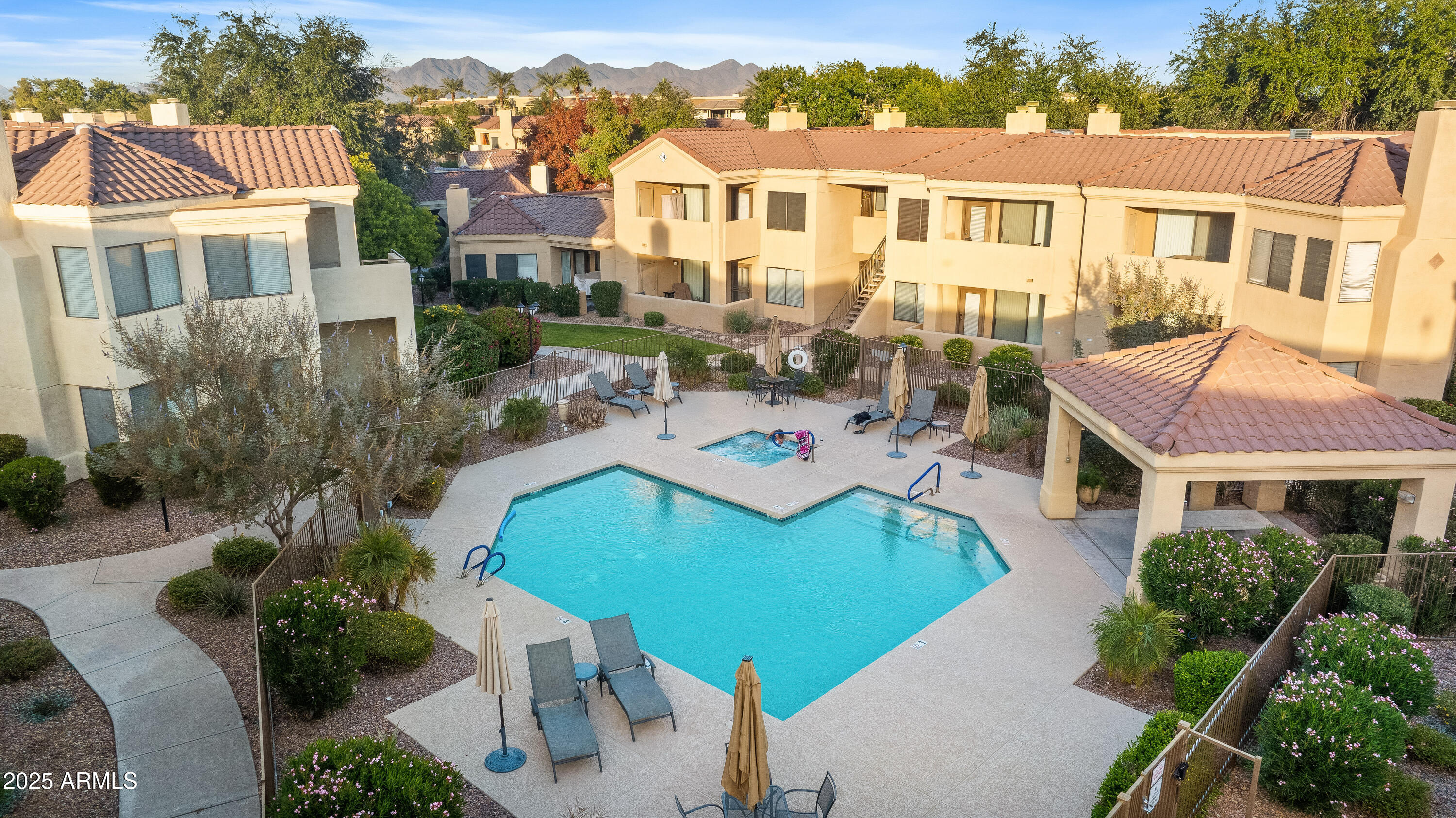 7575 E INDIAN BEND Road, 1120