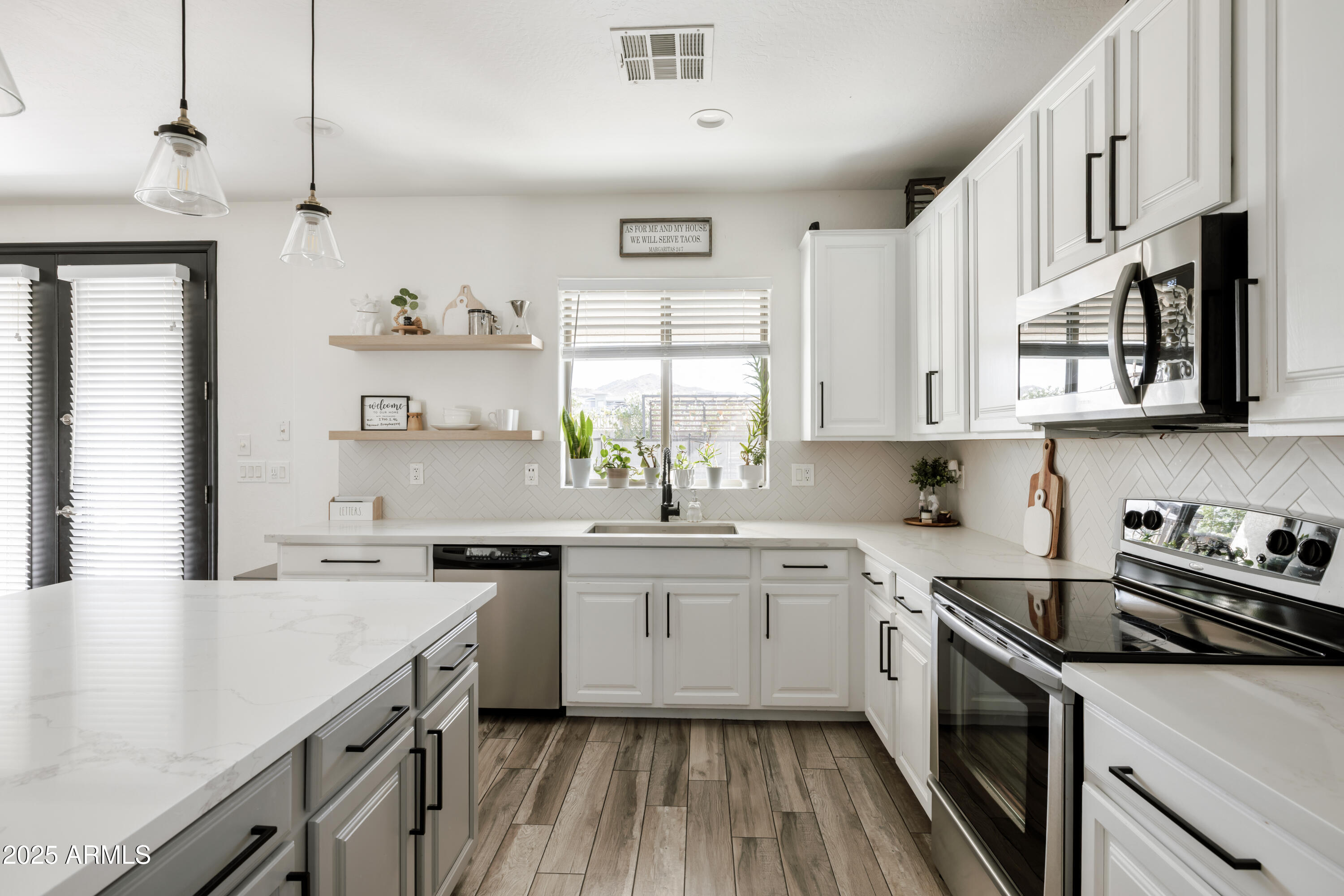 27813 N GIDIYUP Trail