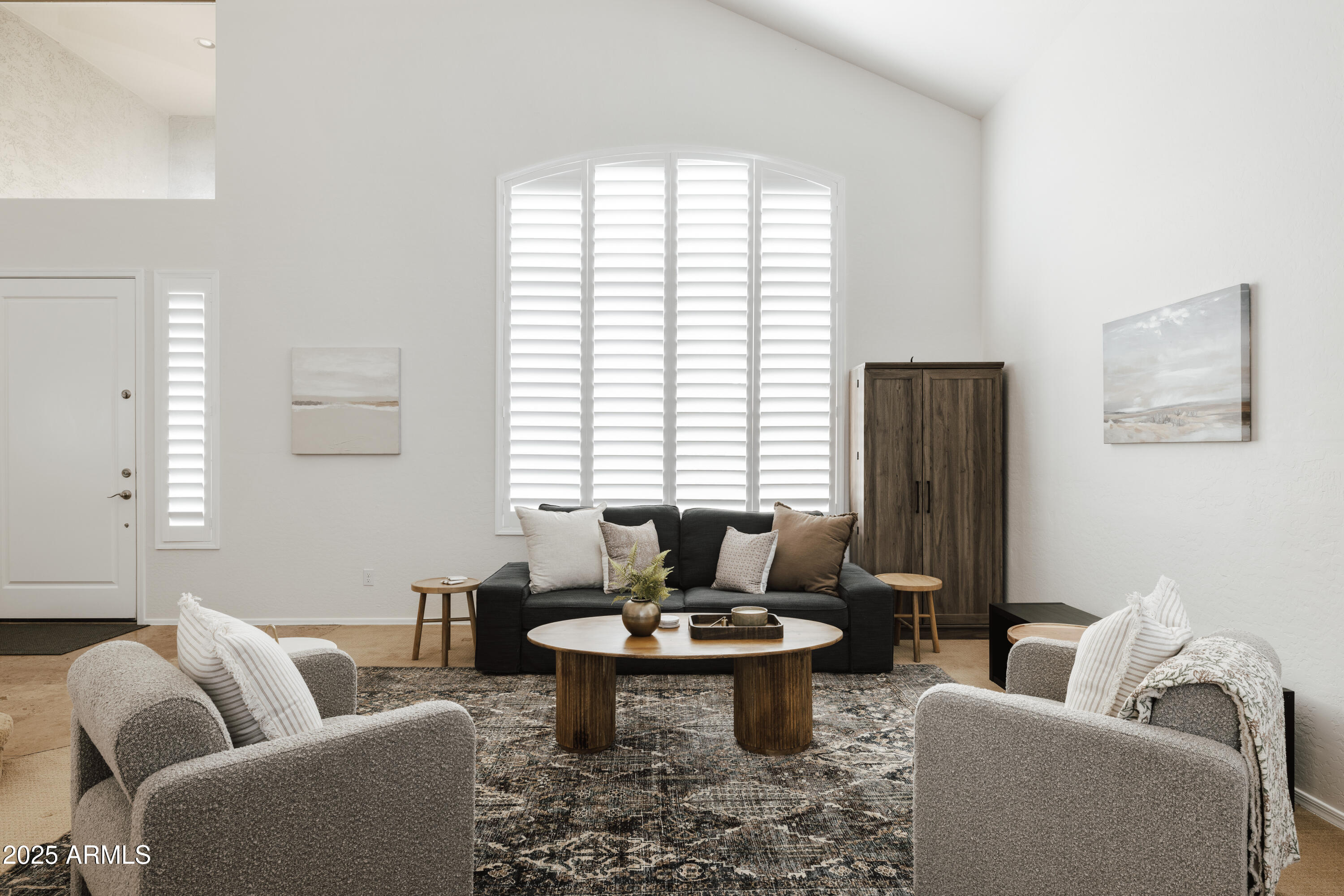 7336 E RUSTLING Pass