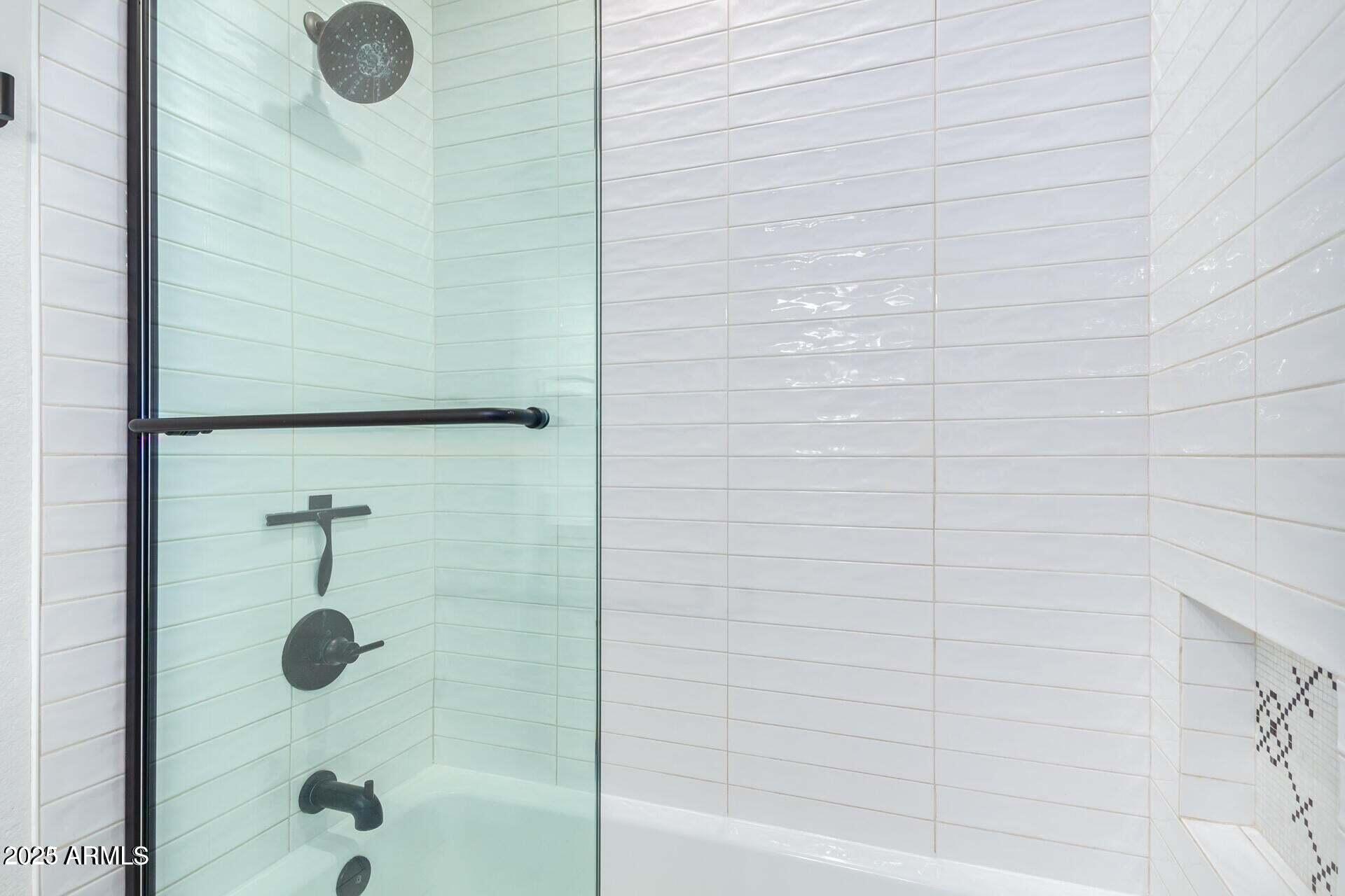 5715 E CAMPO BELLO Drive