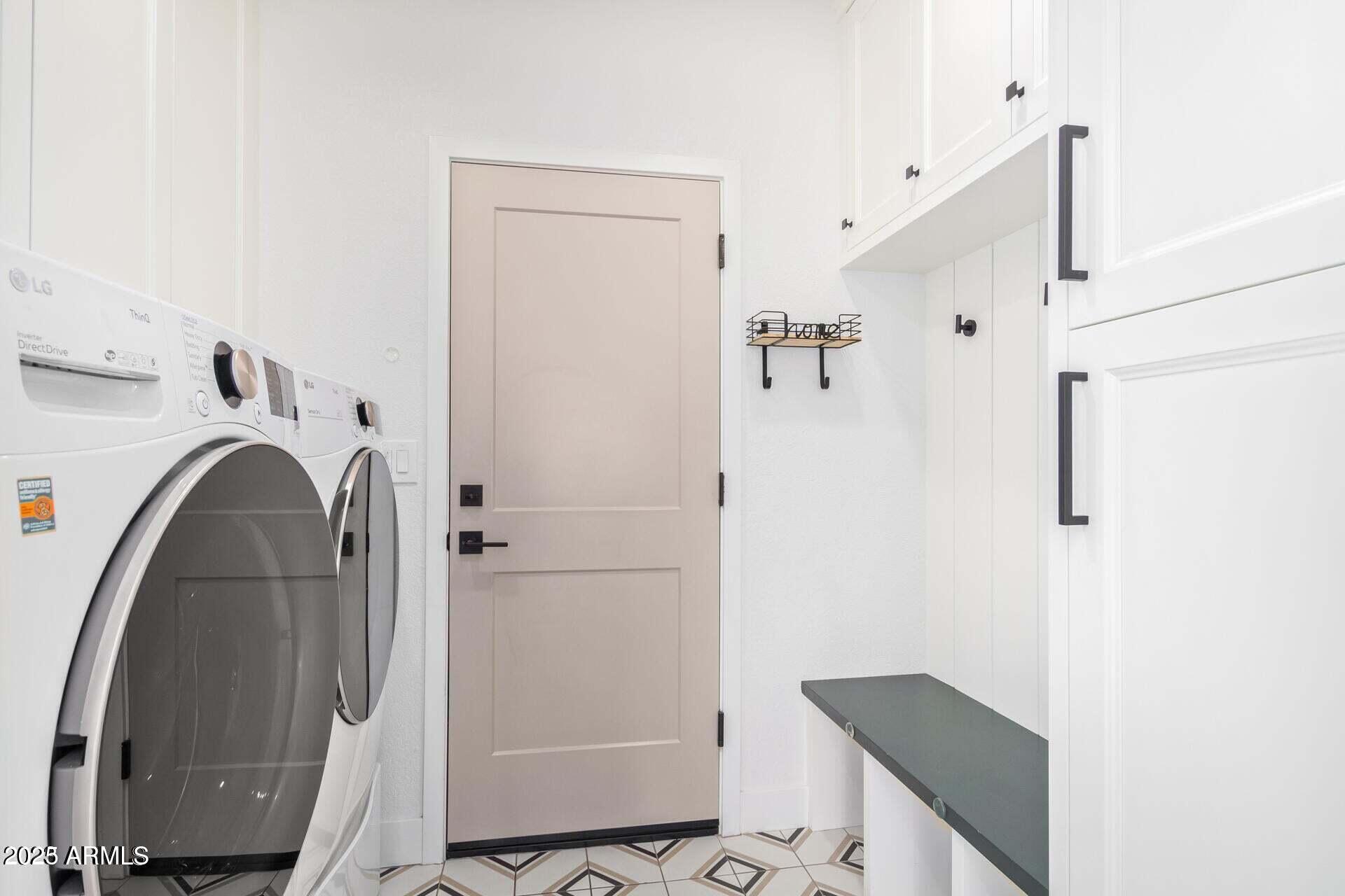 5715 E CAMPO BELLO Drive