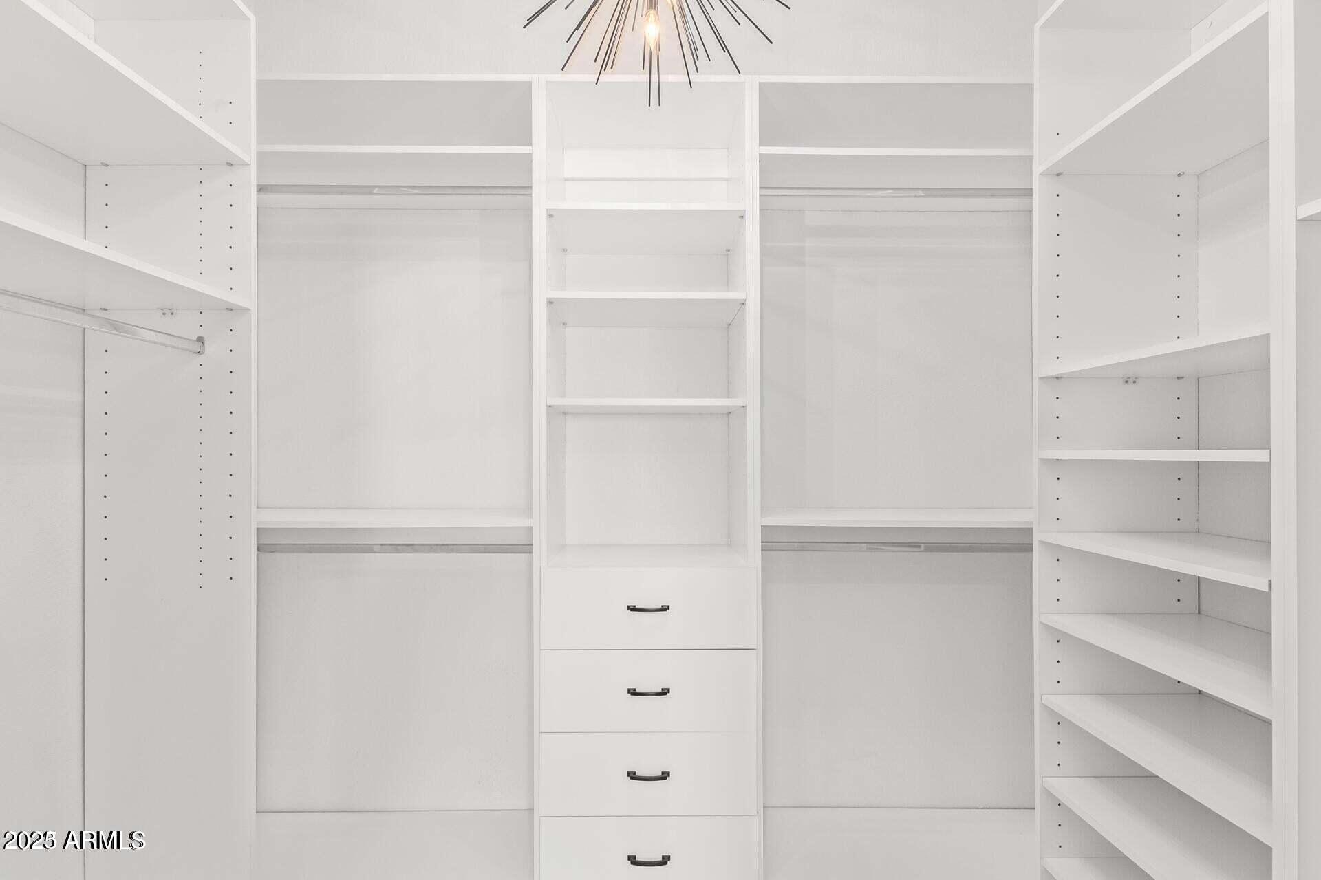 5715 E CAMPO BELLO Drive