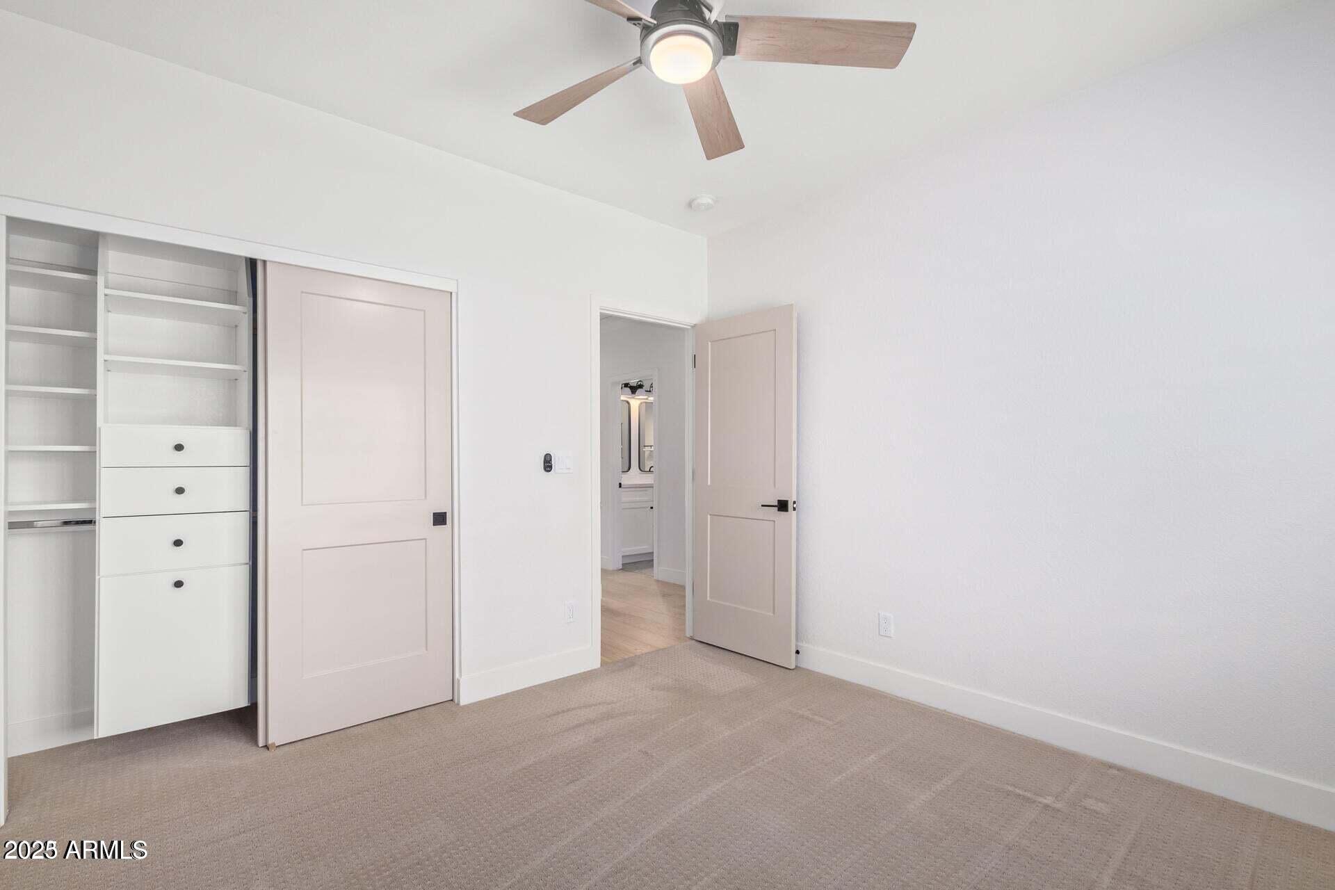 5715 E CAMPO BELLO Drive