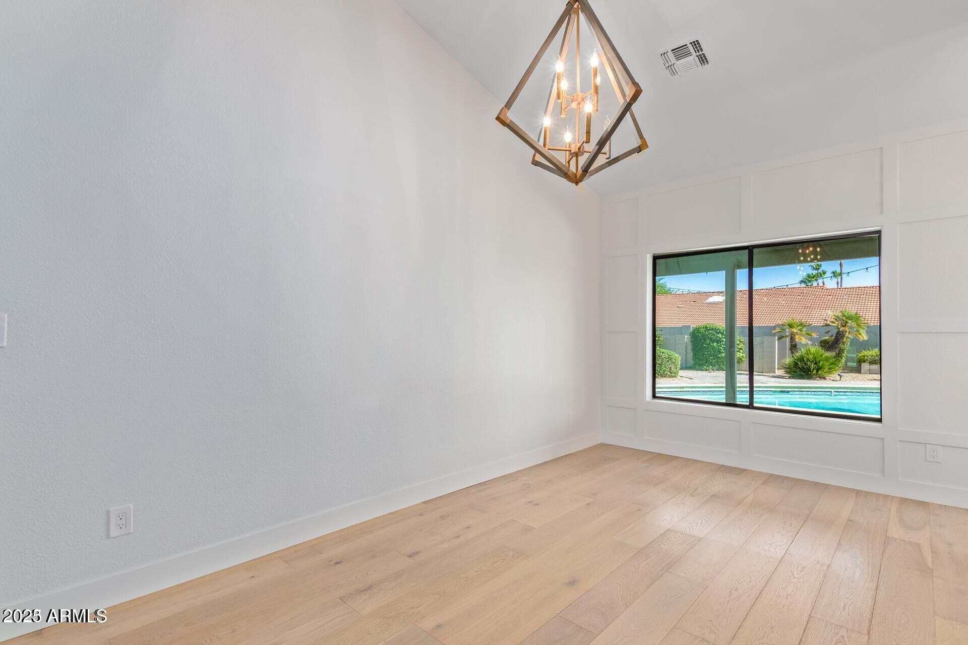 5715 E CAMPO BELLO Drive