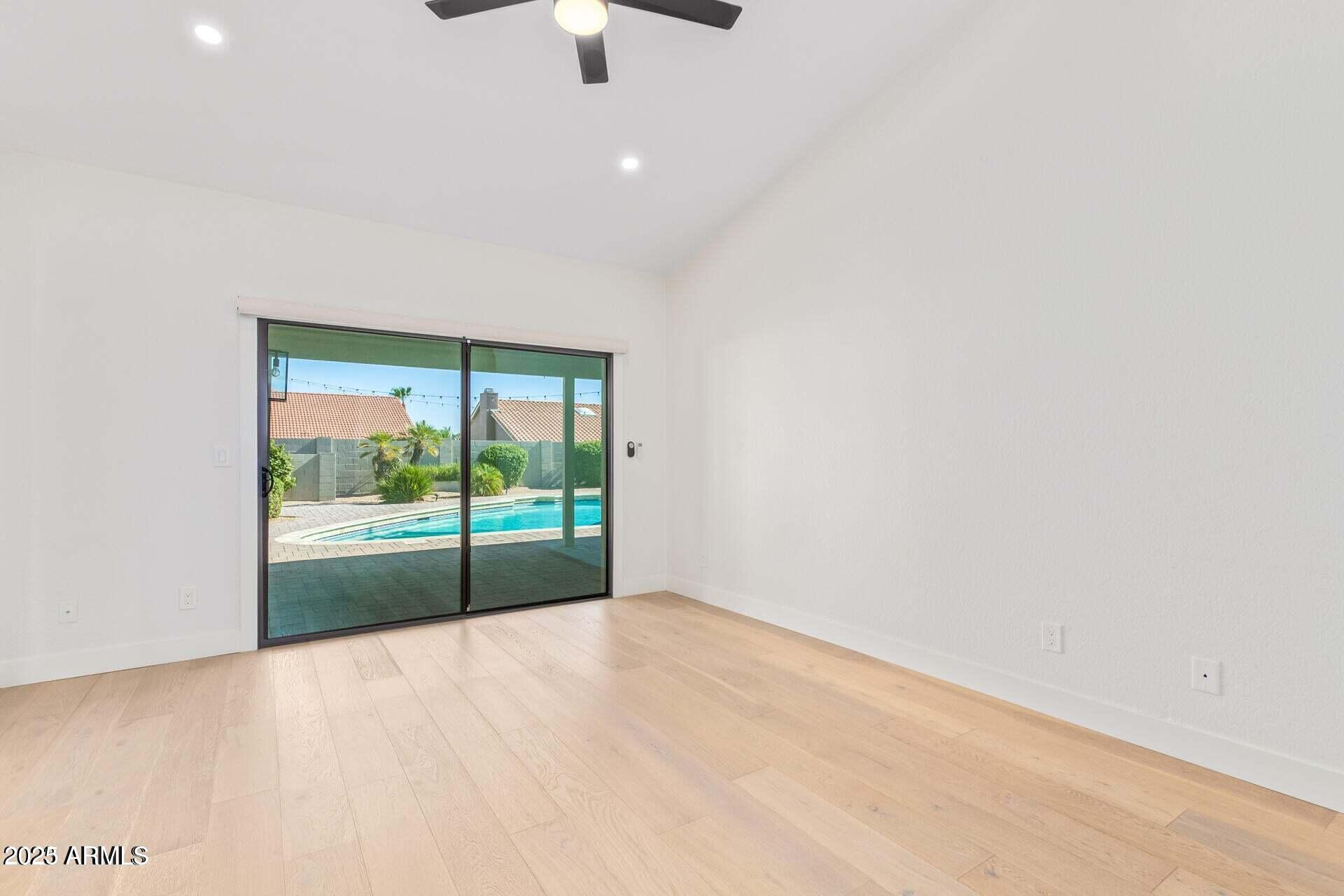 5715 E CAMPO BELLO Drive