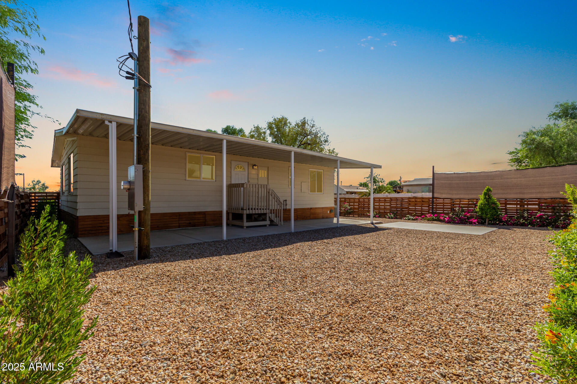 9710 E BAYWOOD Avenue