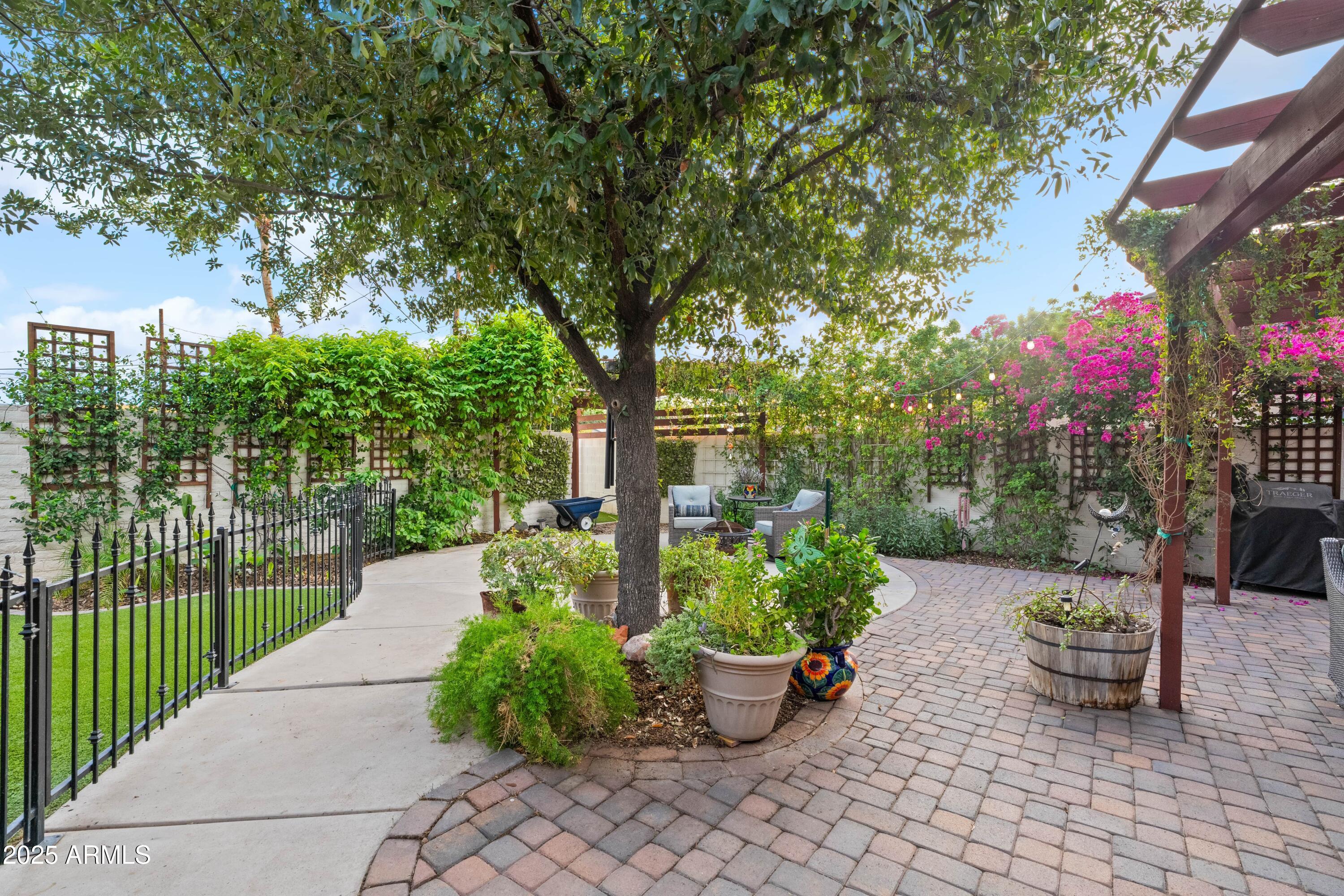4716 N 83RD Street