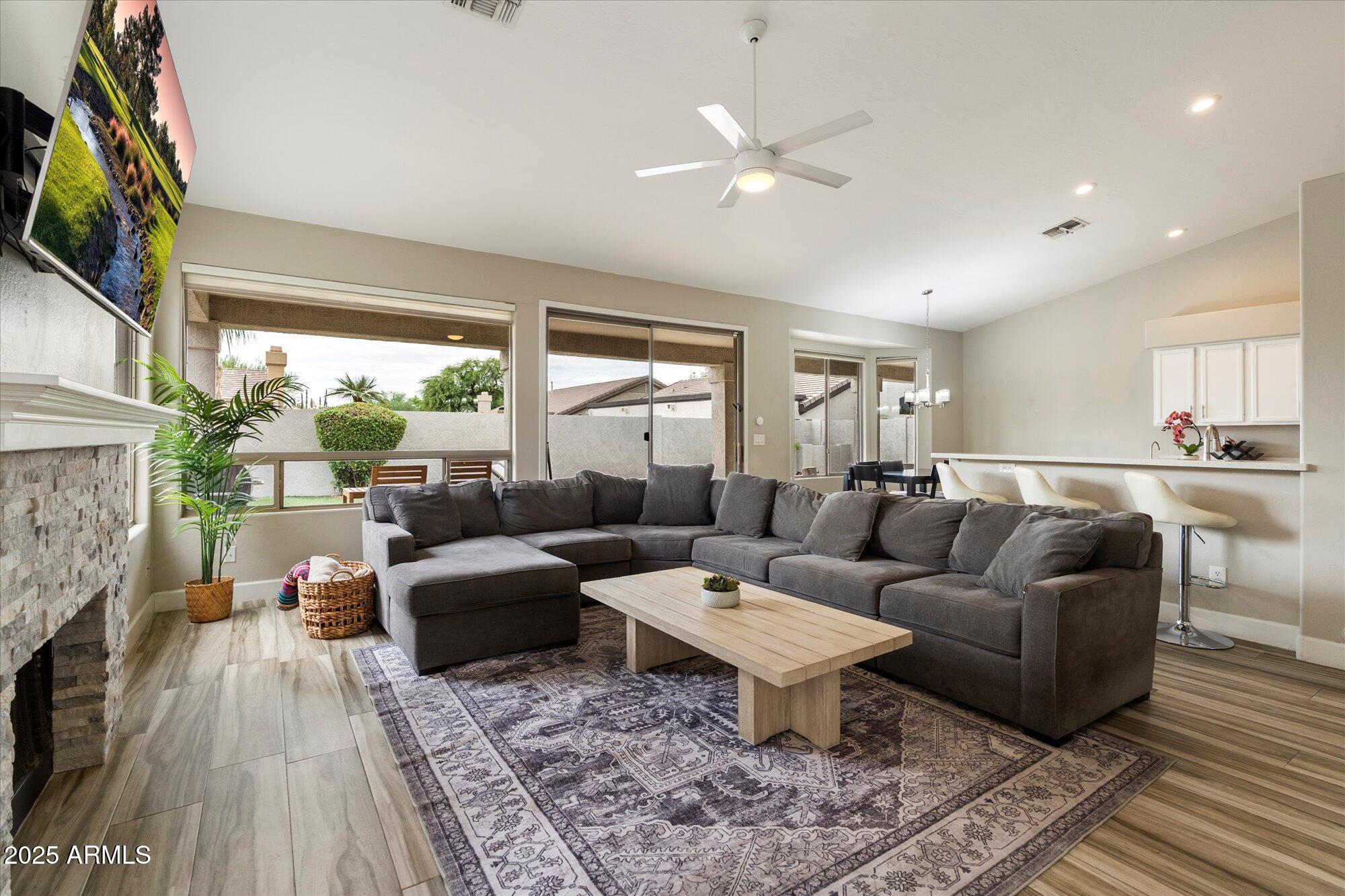 6415 E BLANCHE Drive