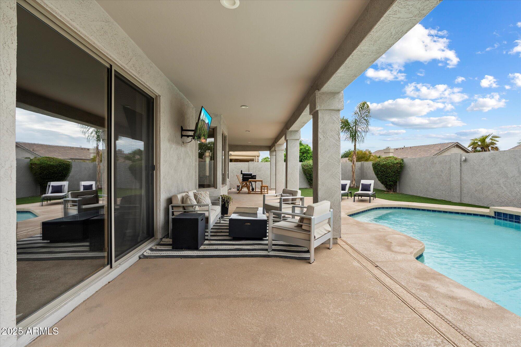 6415 E BLANCHE Drive