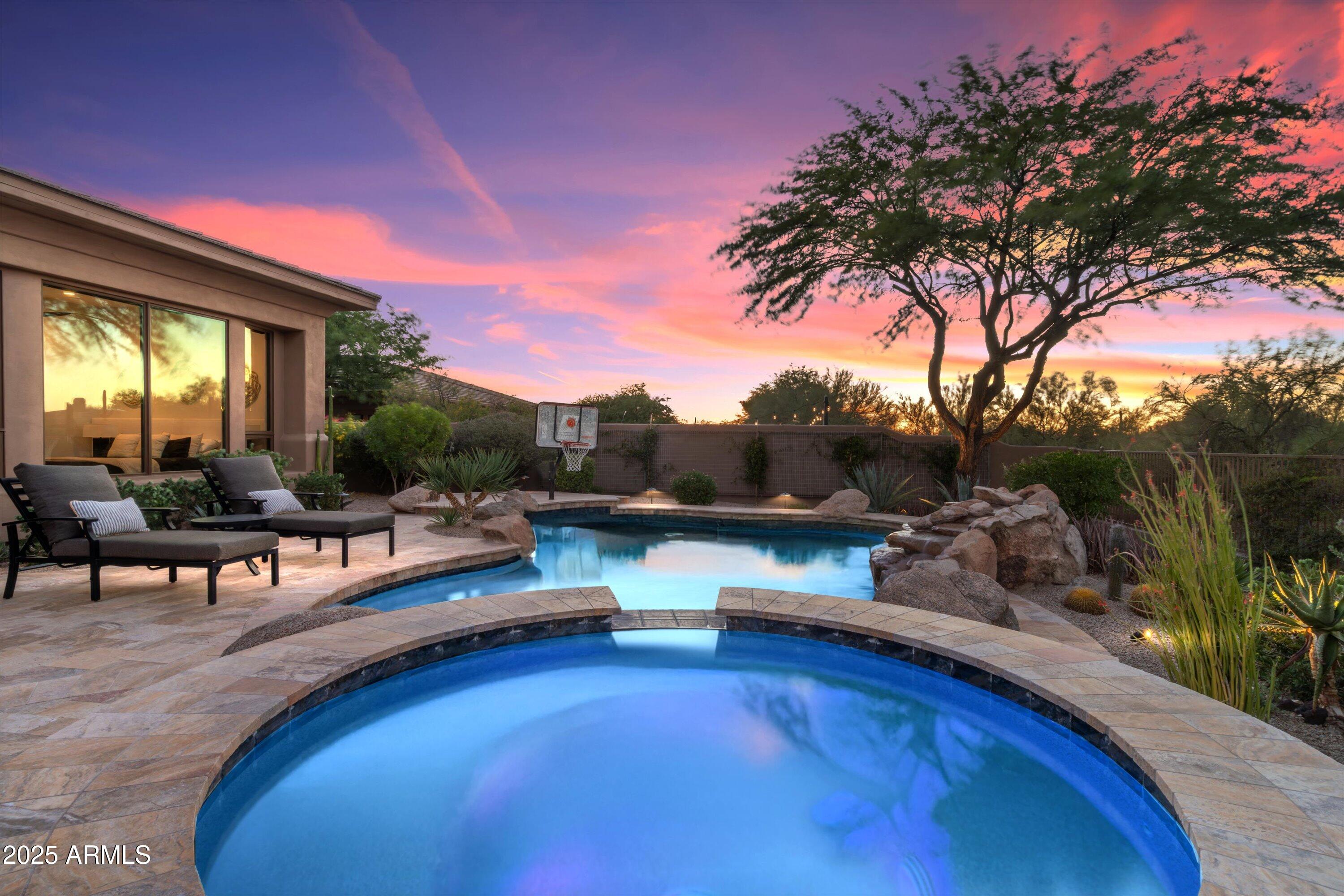 7080 E BALANCING ROCK Road