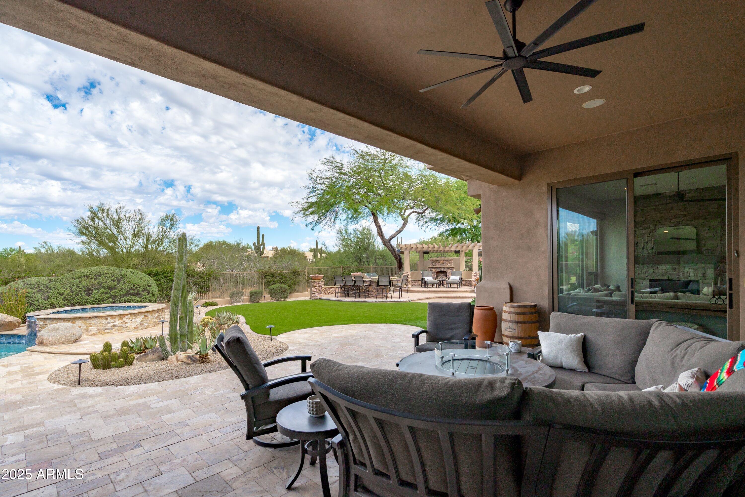 7080 E BALANCING ROCK Road